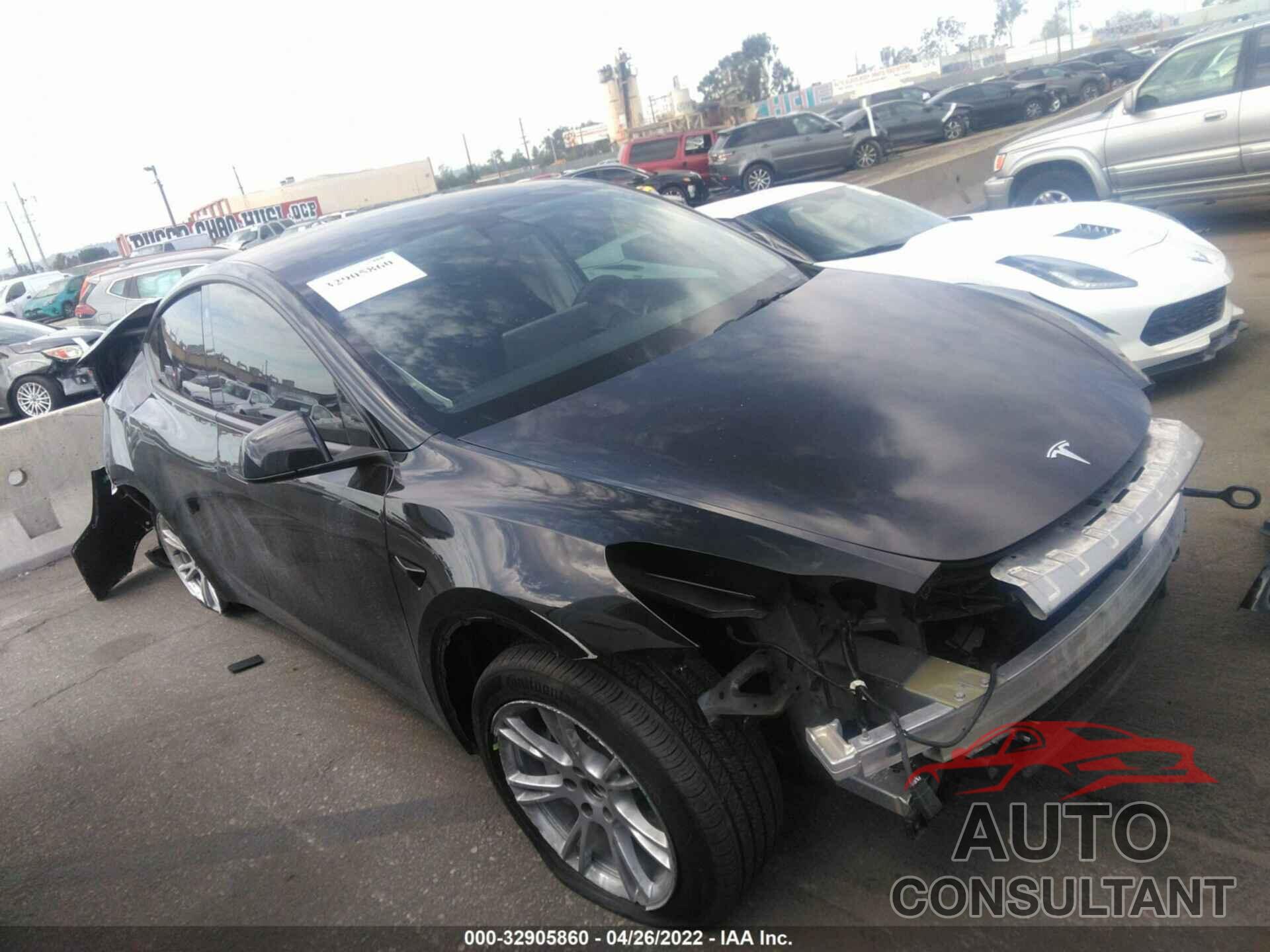 TESLA MODEL Y 2021 - 5YJYGDEE0MF106806