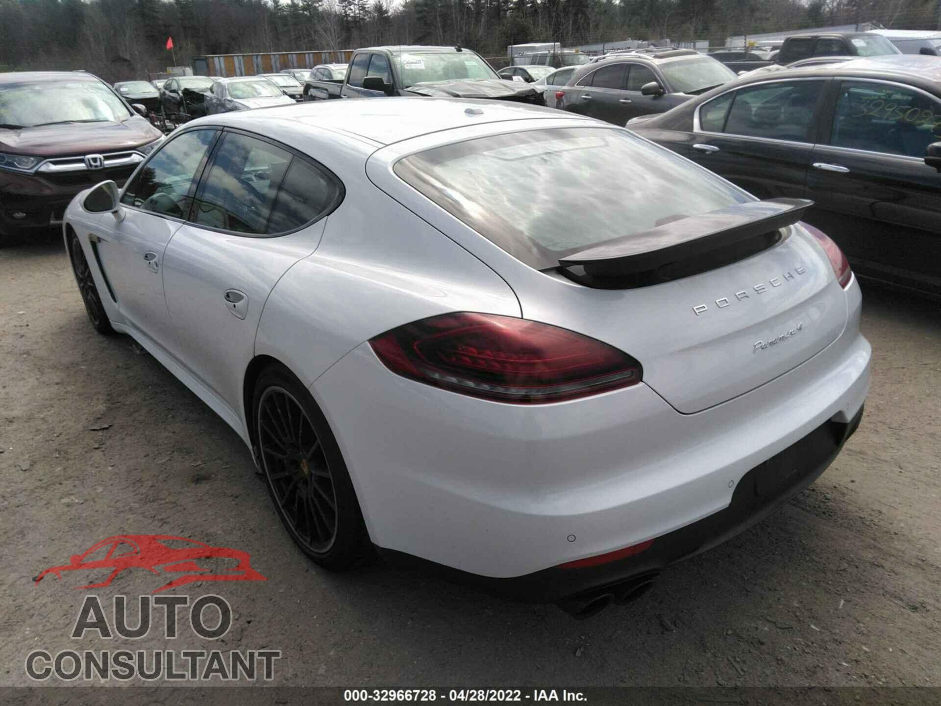 PORSCHE PANAMERA 2016 - WP0AA2A73GL001130