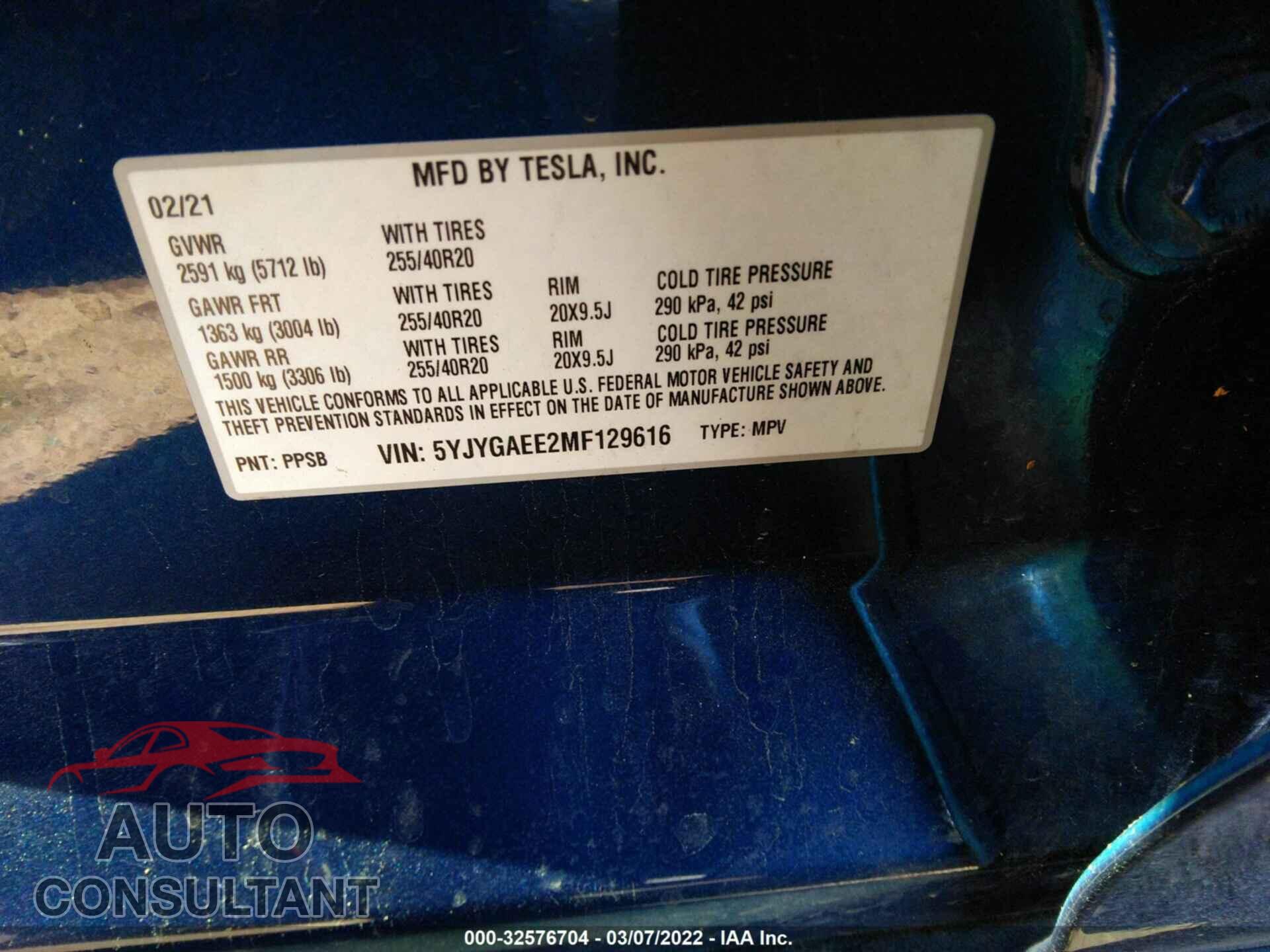 TESLA MODEL Y 2021 - 5YJYGAEE2MF129616