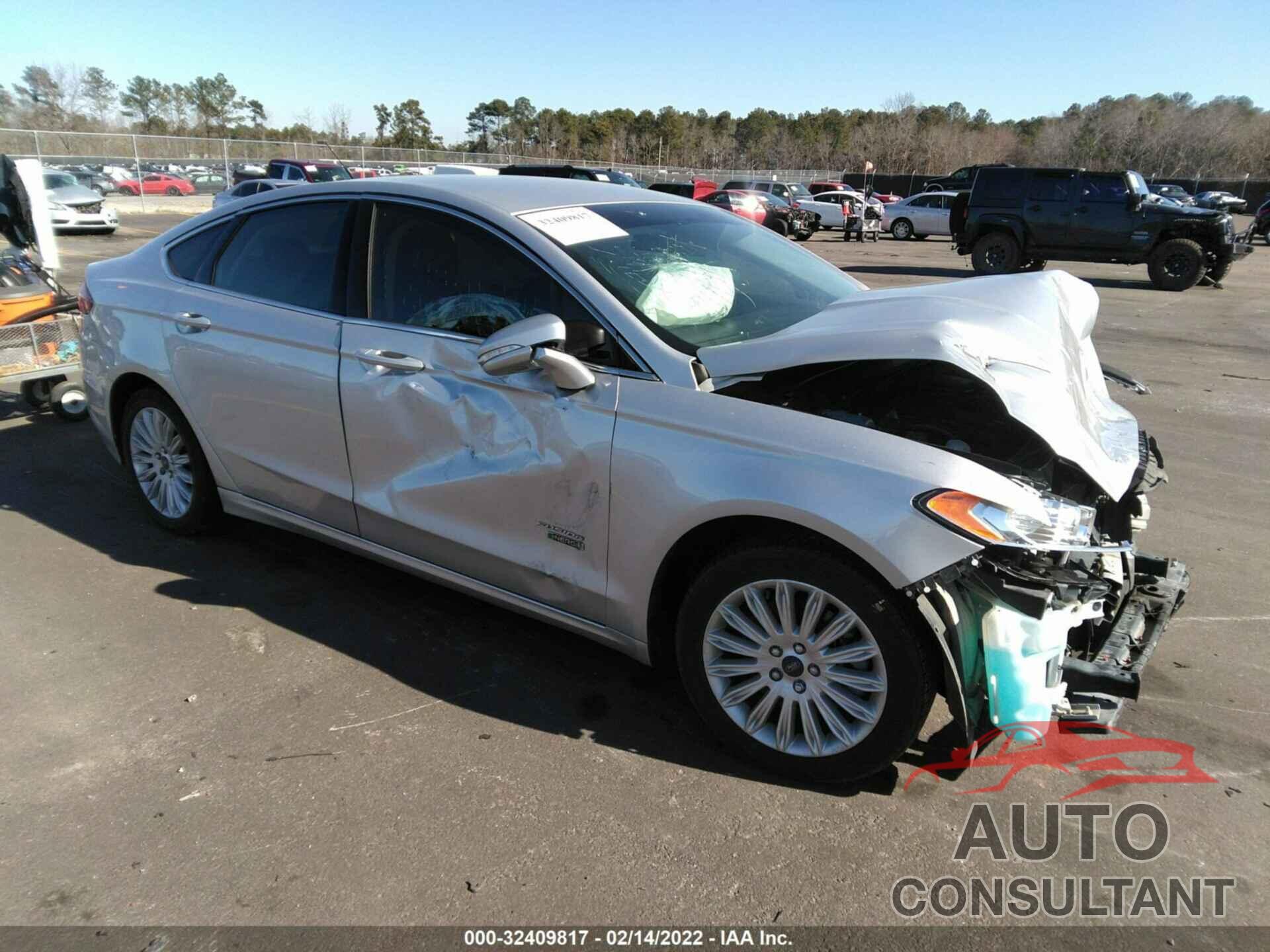 FORD FUSION ENERGI 2016 - 3FA6P0PU6GR366804