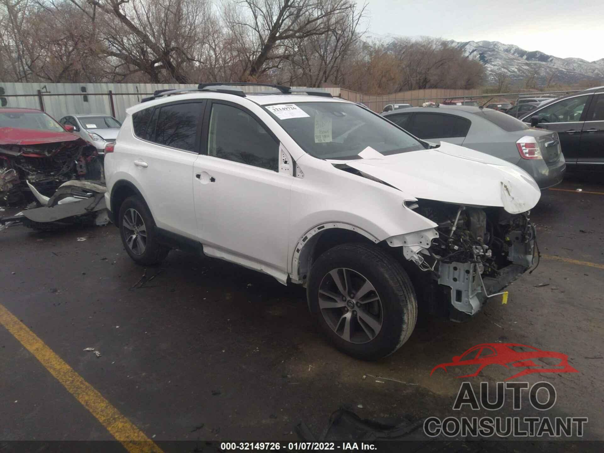 TOYOTA RAV4 2018 - JTMRFREV4JJ201247