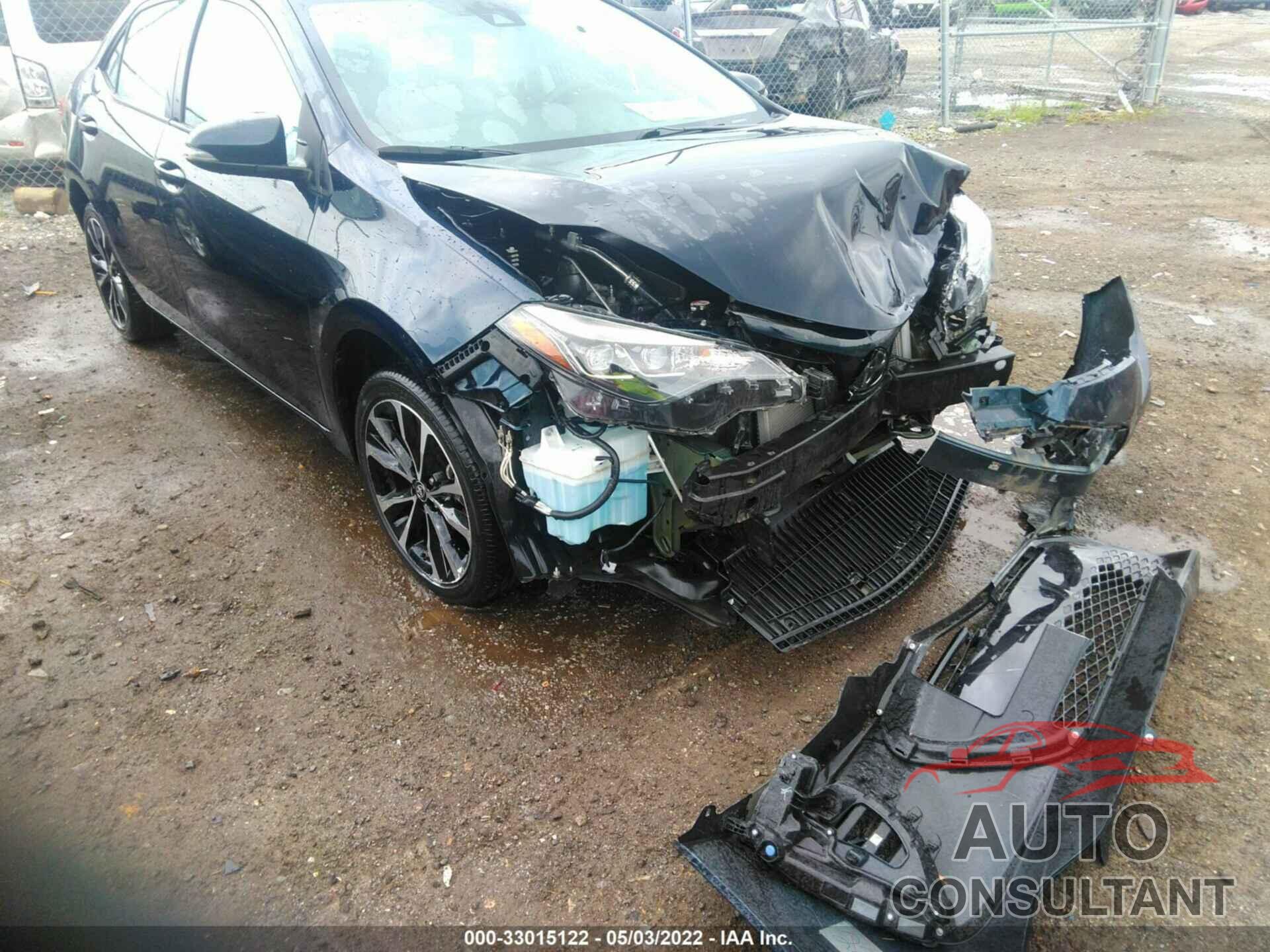 TOYOTA COROLLA 2018 - 5YFBURHE8JP745815