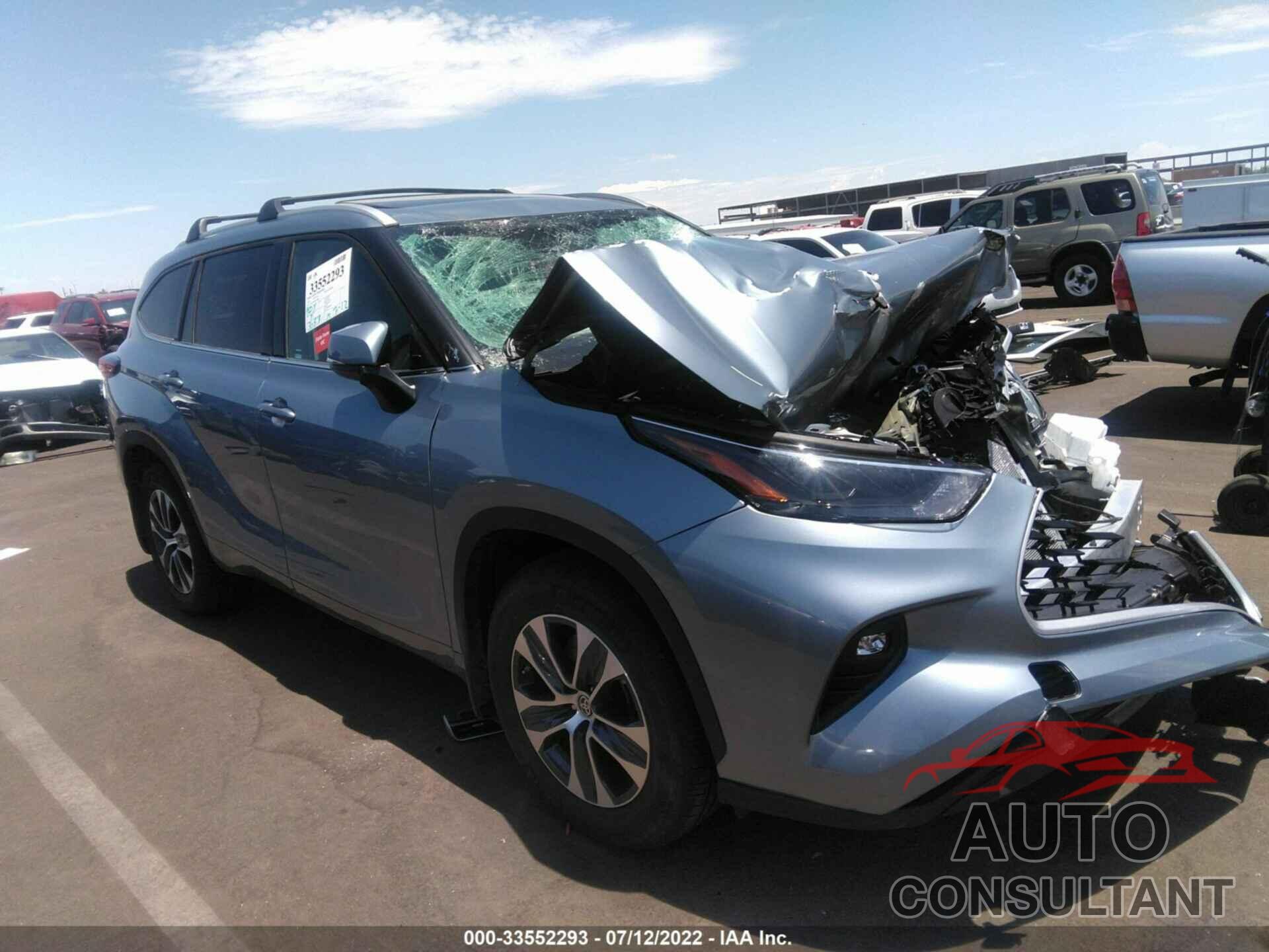 TOYOTA HIGHLANDER 2022 - 5TDGZRBH7NS204388