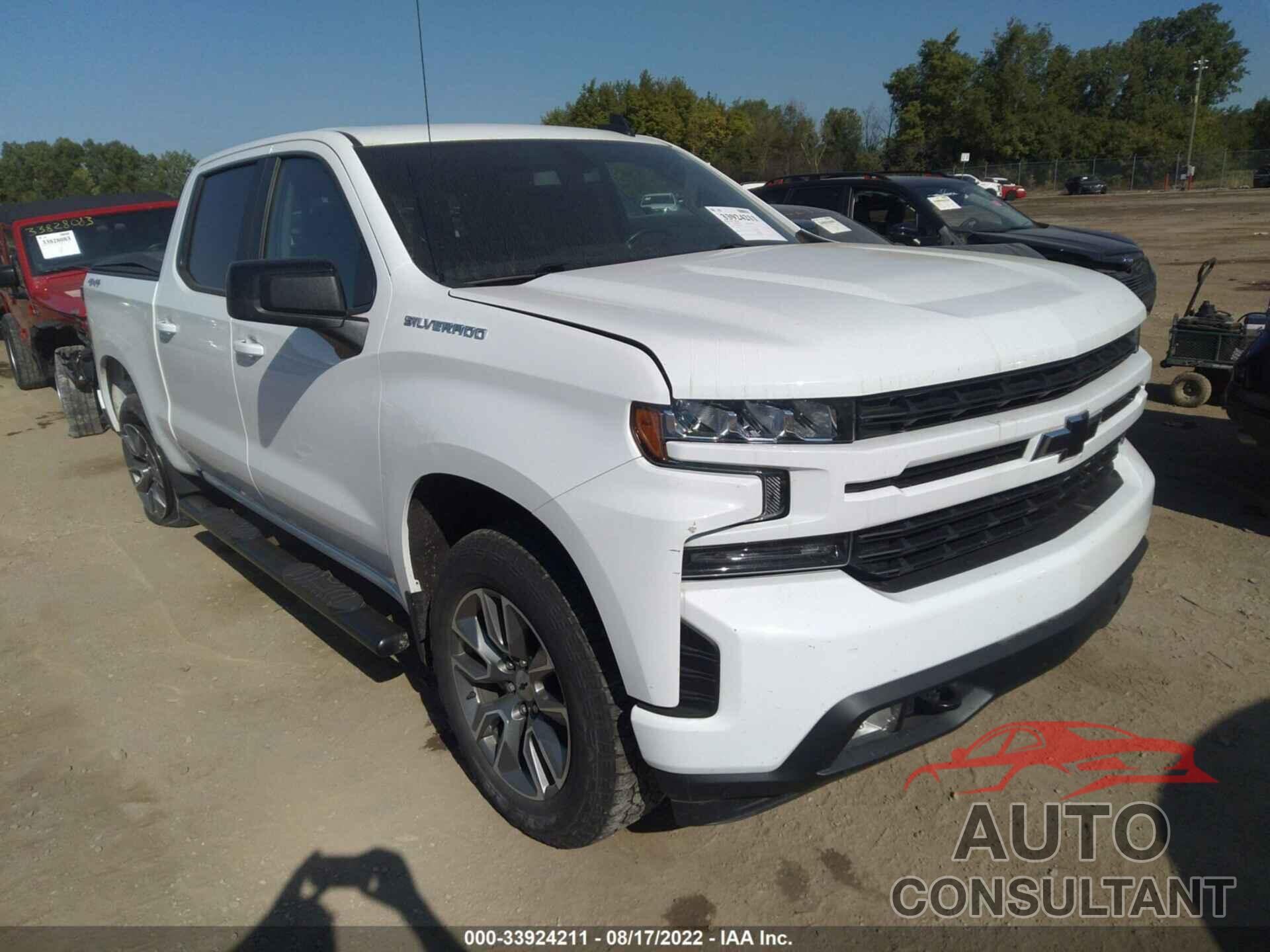 CHEVROLET SILVERADO 1500 2020 - 1GCUYEED8LZ243588