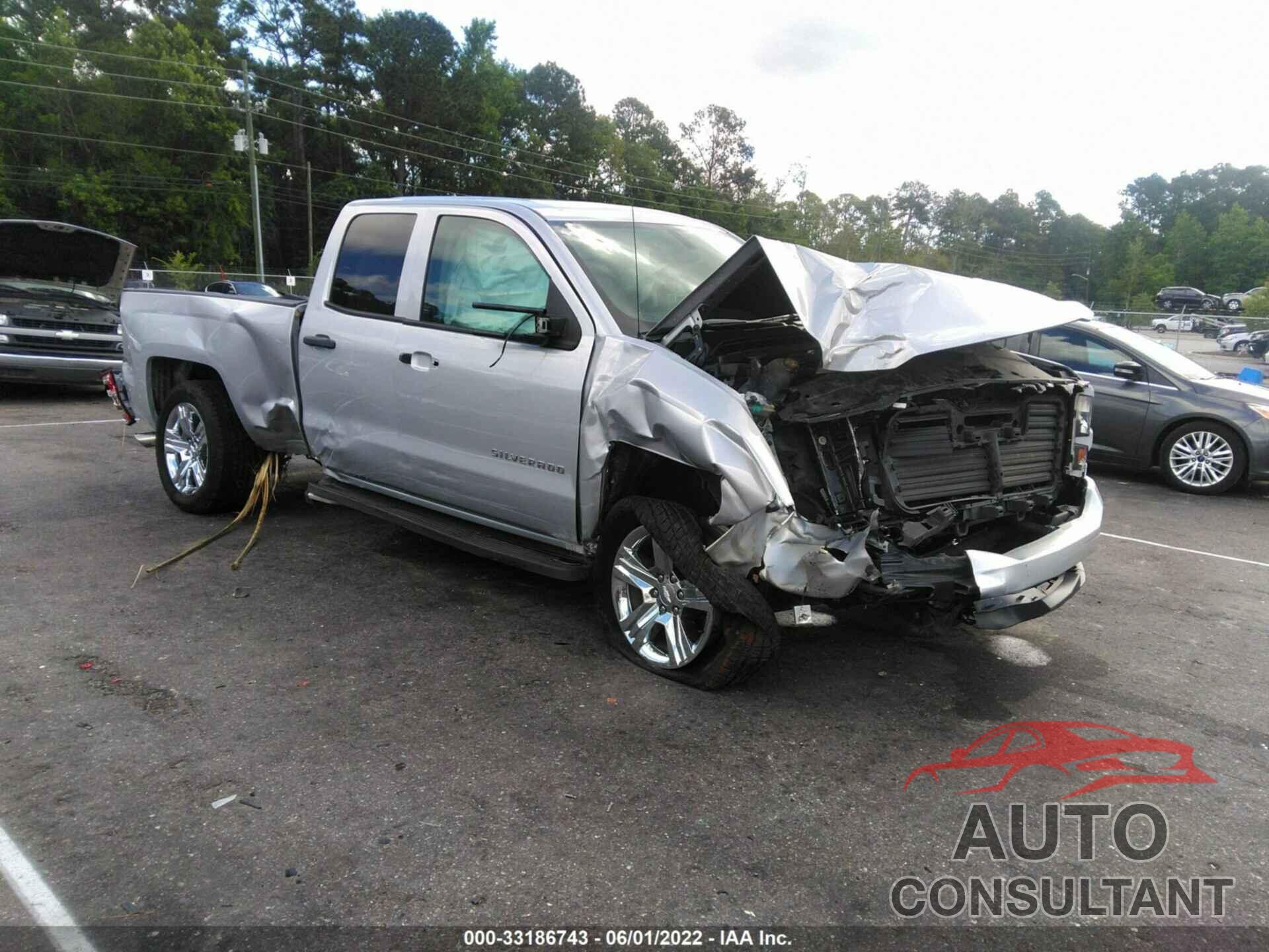 CHEVROLET SILVERADO 1500 2017 - 1GCRCPEC7HZ353157
