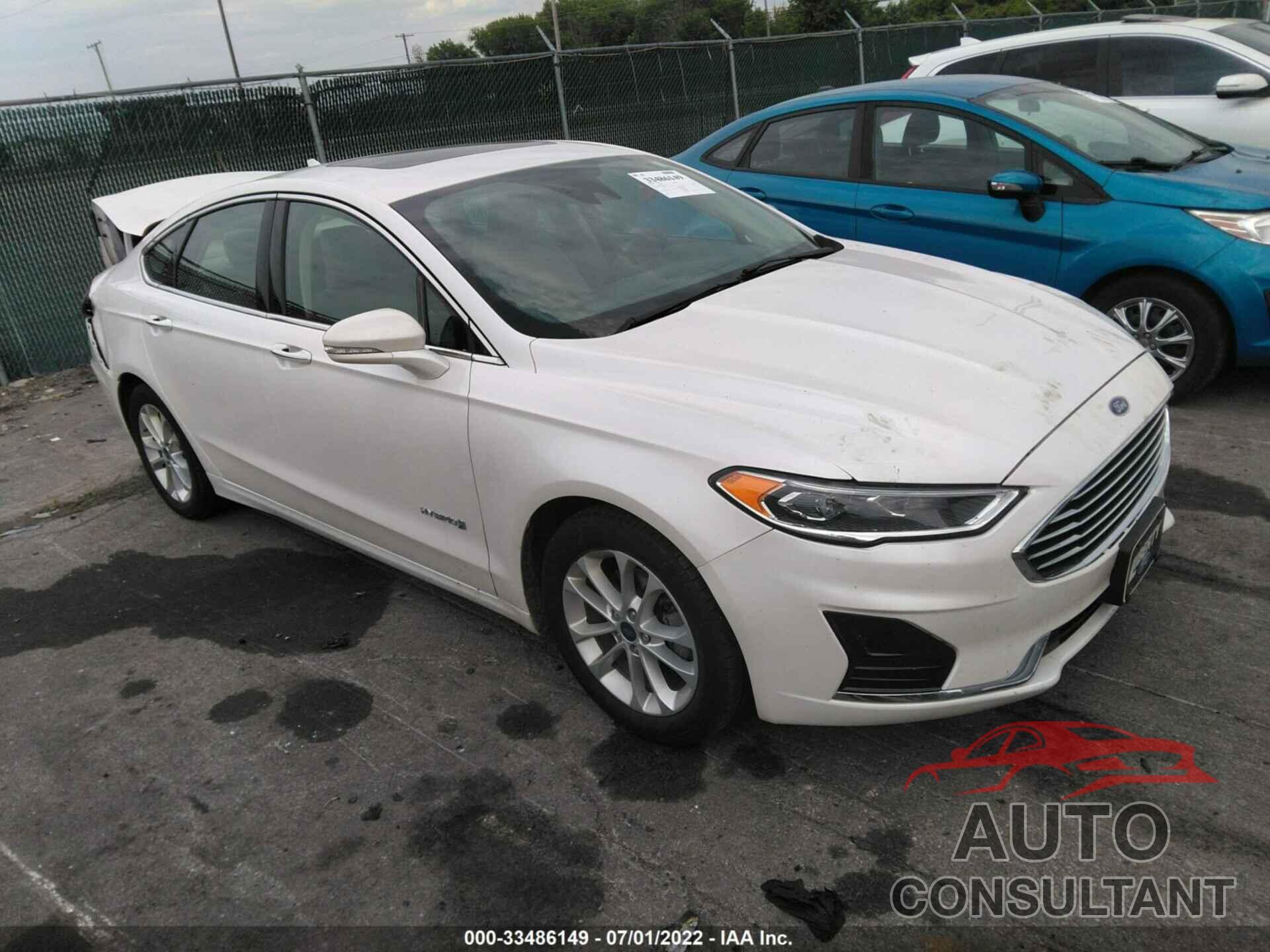 FORD FUSION HYBRID 2019 - 3FA6P0MU0KR129805