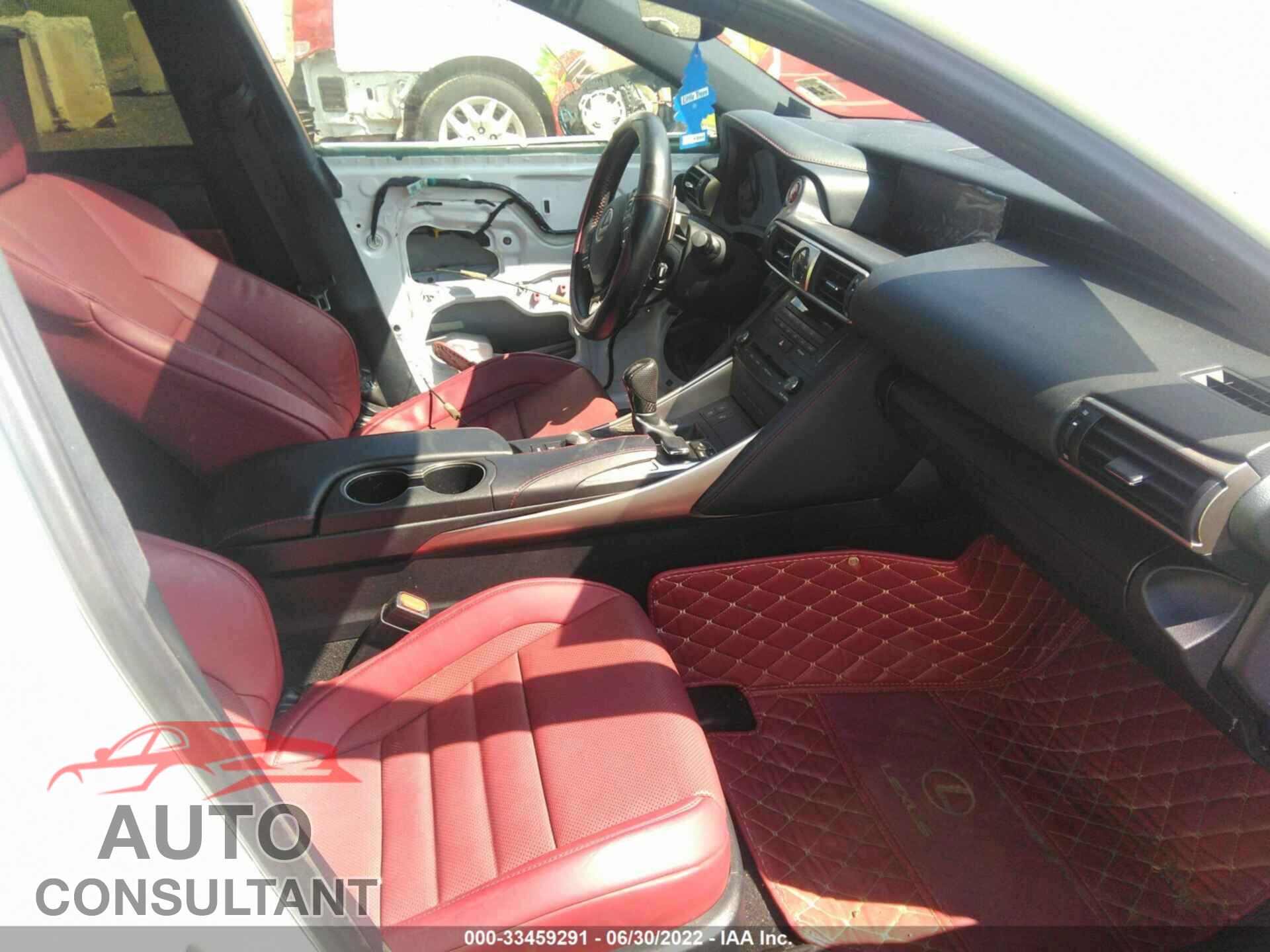 LEXUS IS 2019 - JTHC81D26K5039350