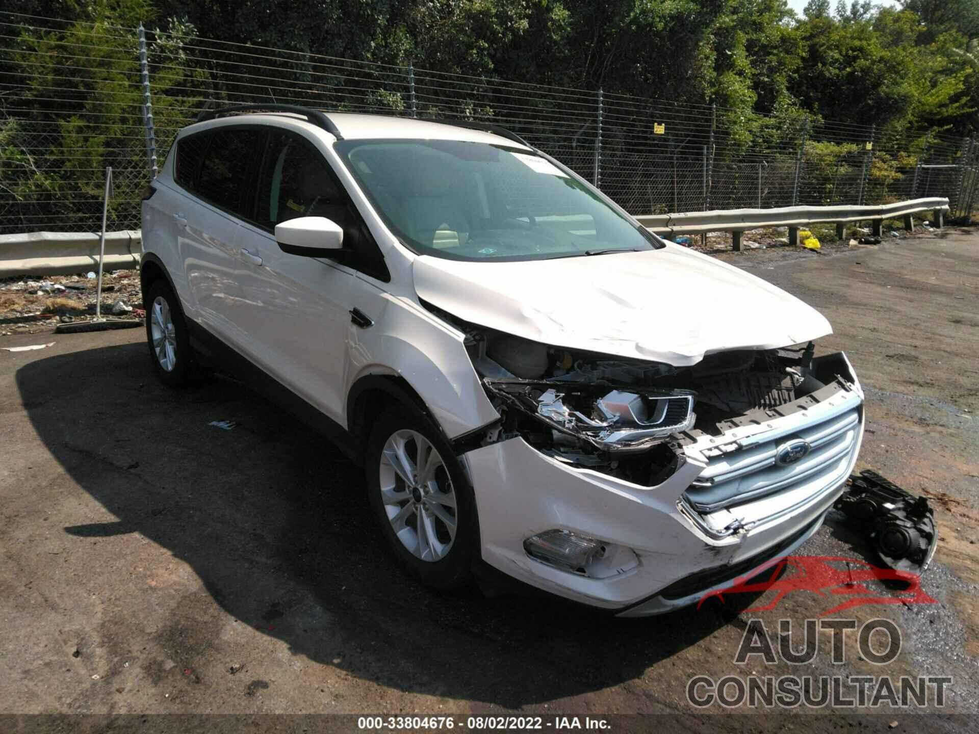 FORD ESCAPE 2017 - 1FMCU0GD1HUA31350