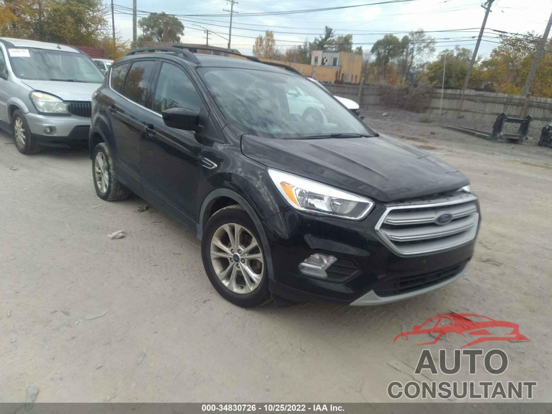FORD ESCAPE 2018 - 1FMCU0GD3JUC57914