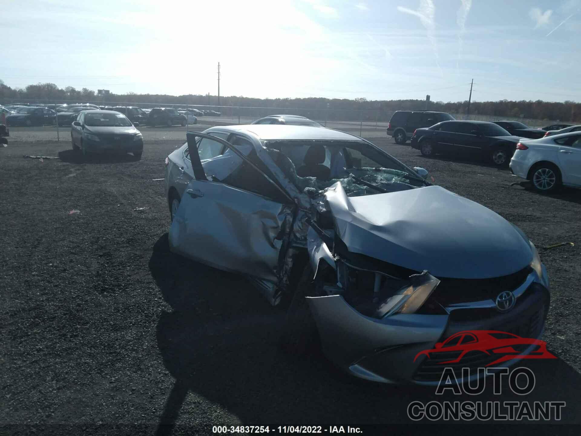 TOYOTA CAMRY 2016 - 4T4BF1FK4GR562283