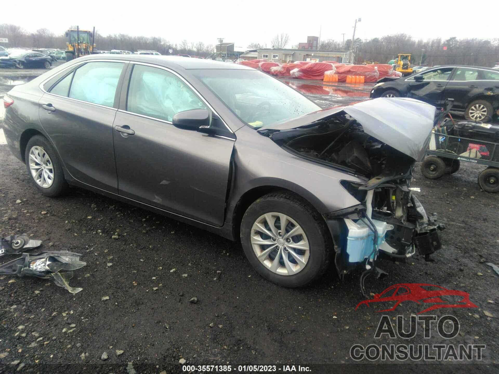 TOYOTA CAMRY 2016 - 4T4BF1FK5GR557903