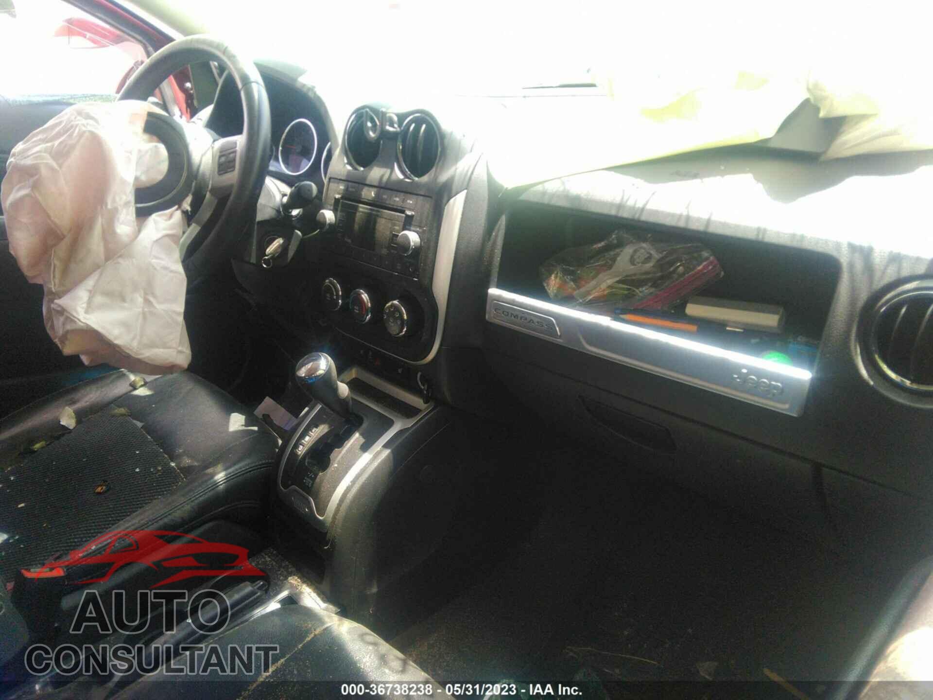 JEEP COMPASS 2017 - 1C4NJDEB5HD167513