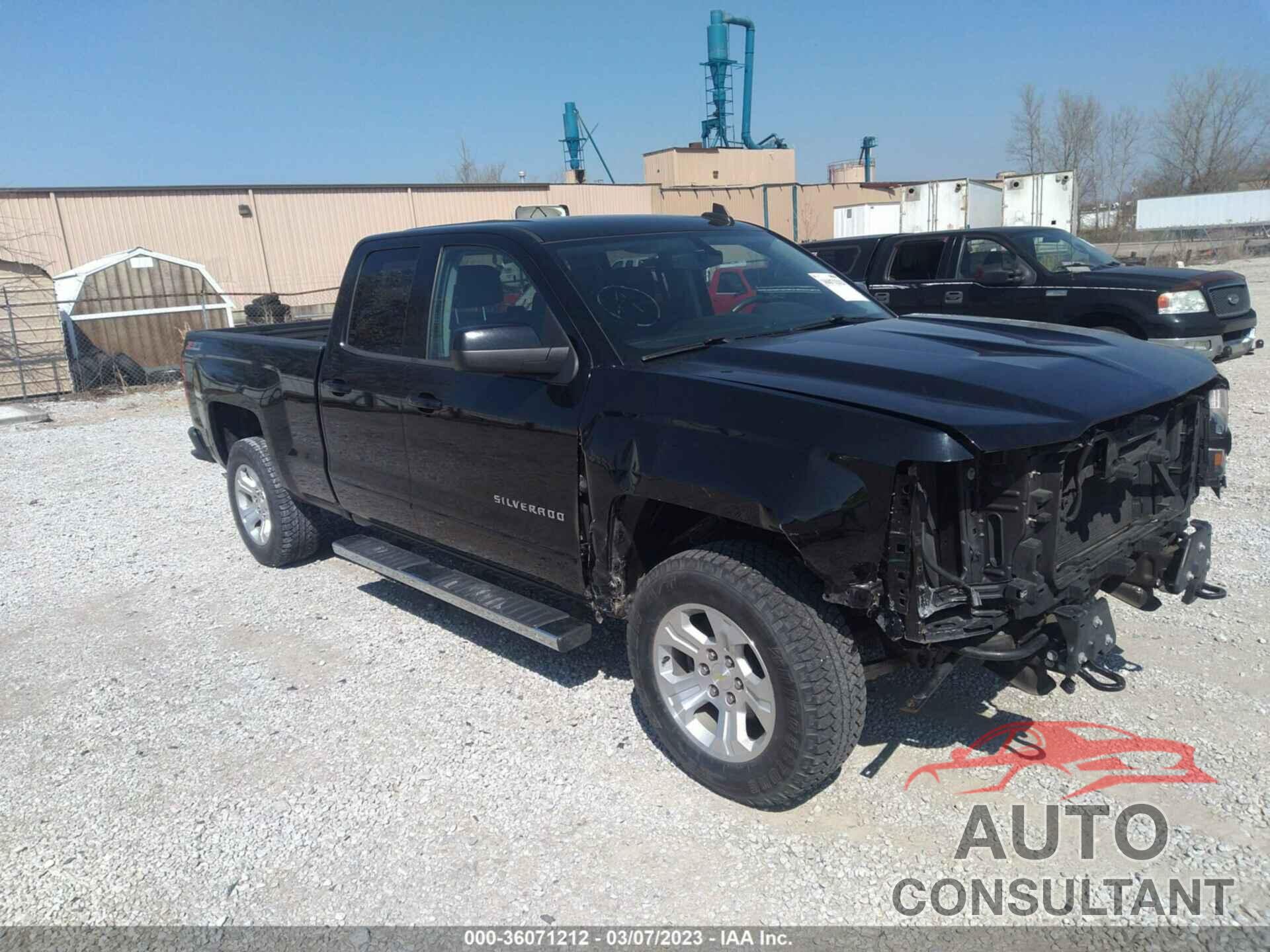 CHEVROLET SILVERADO 1500 2016 - 1GCVKREC7GZ120777
