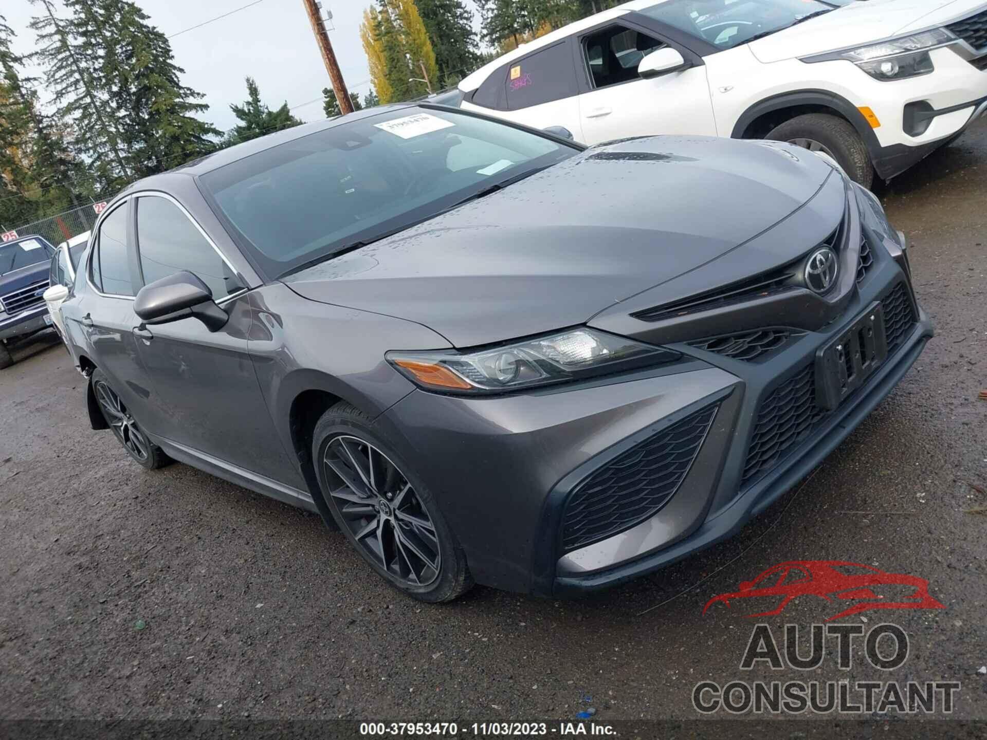 TOYOTA CAMRY 2021 - 4T1G11AK6MU483988