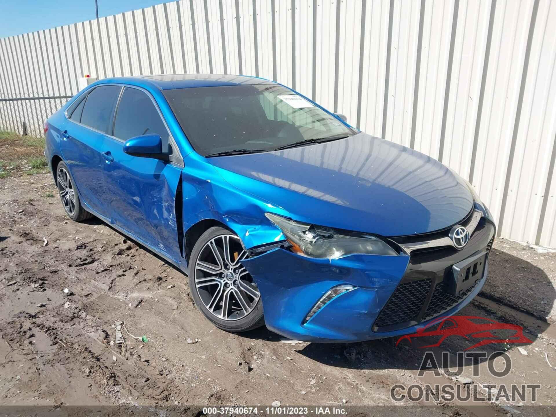 TOYOTA CAMRY 2016 - 4T1BF1FK2GU561370