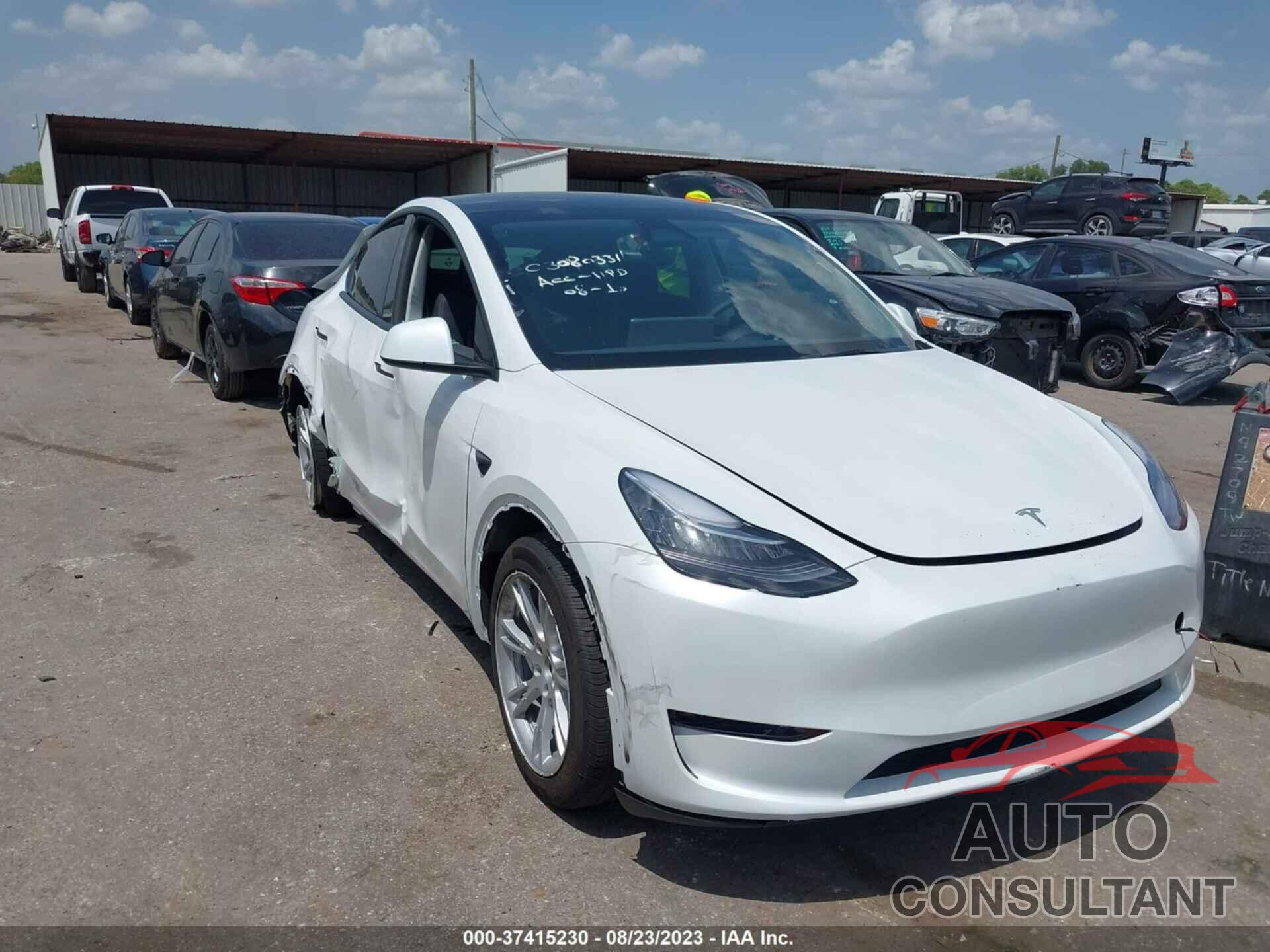 TESLA MODEL Y 2023 - 7SAYGDEE5PA144567