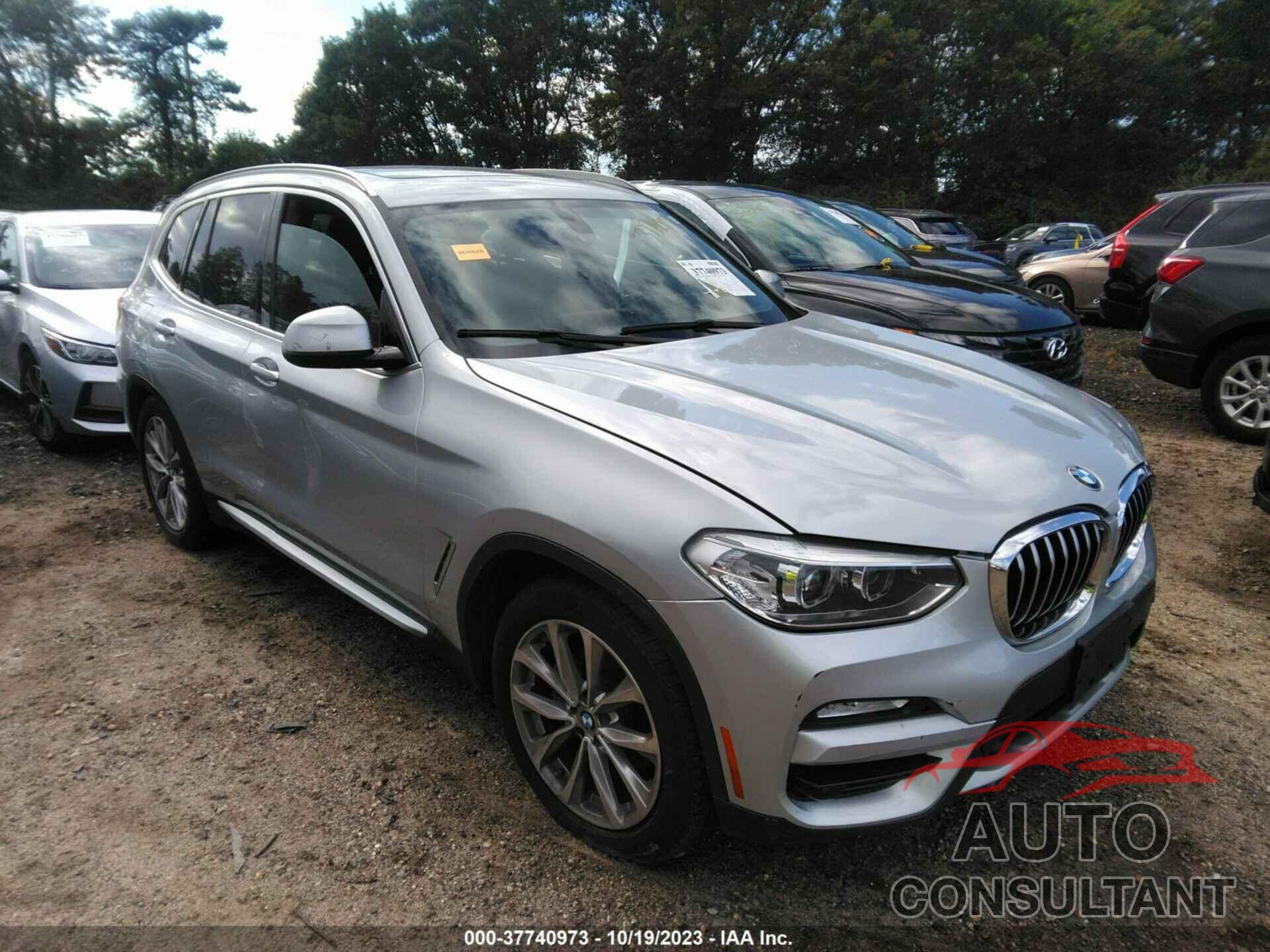 BMW X3 2018 - 5UXTR9C52JLD73332