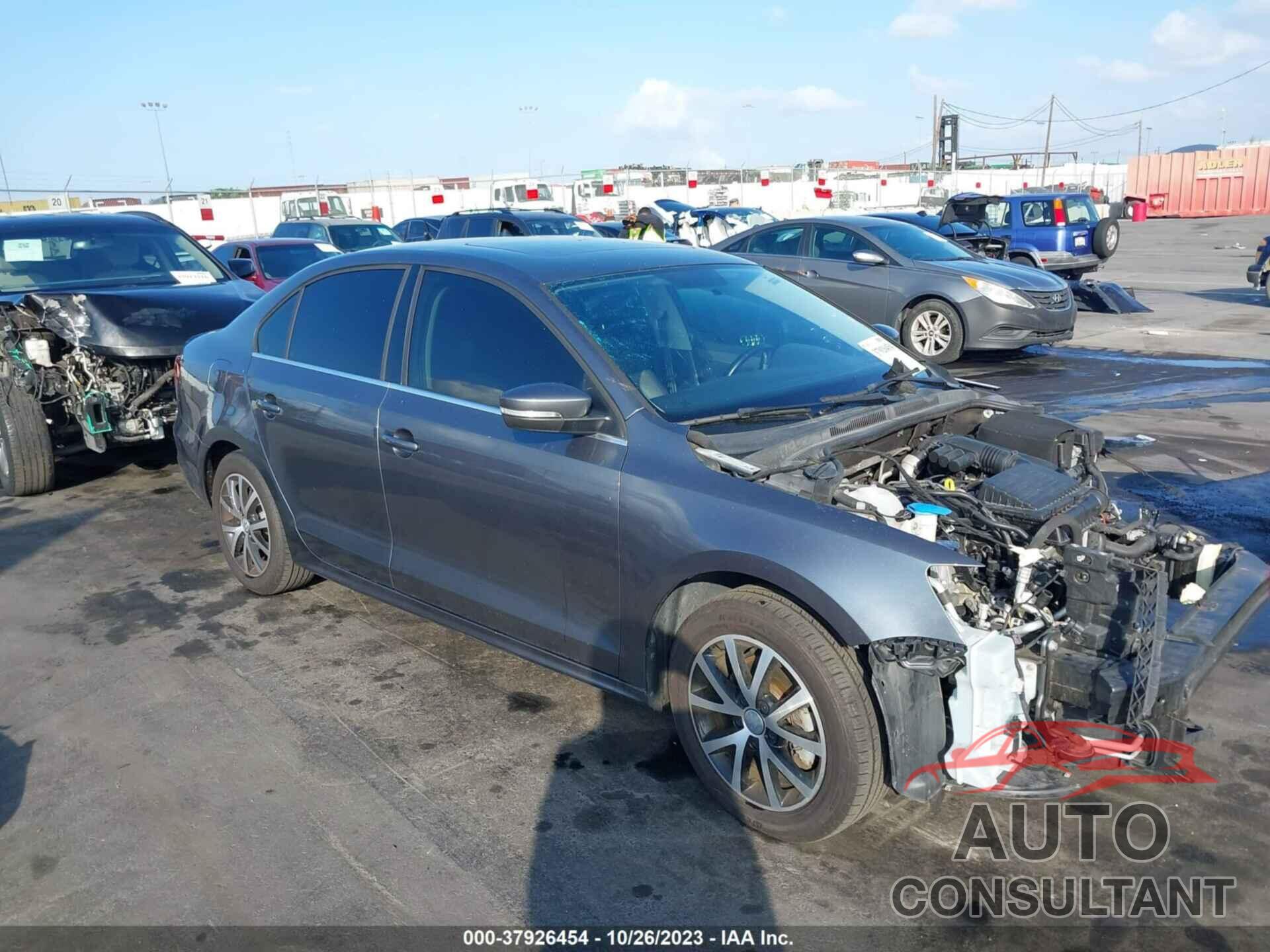 VOLKSWAGEN JETTA 2017 - 3VWDB7AJ3HM405822