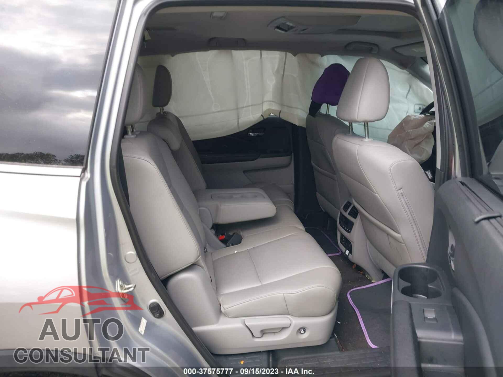 HONDA PILOT 2016 - 5FNYF6H89GB074334