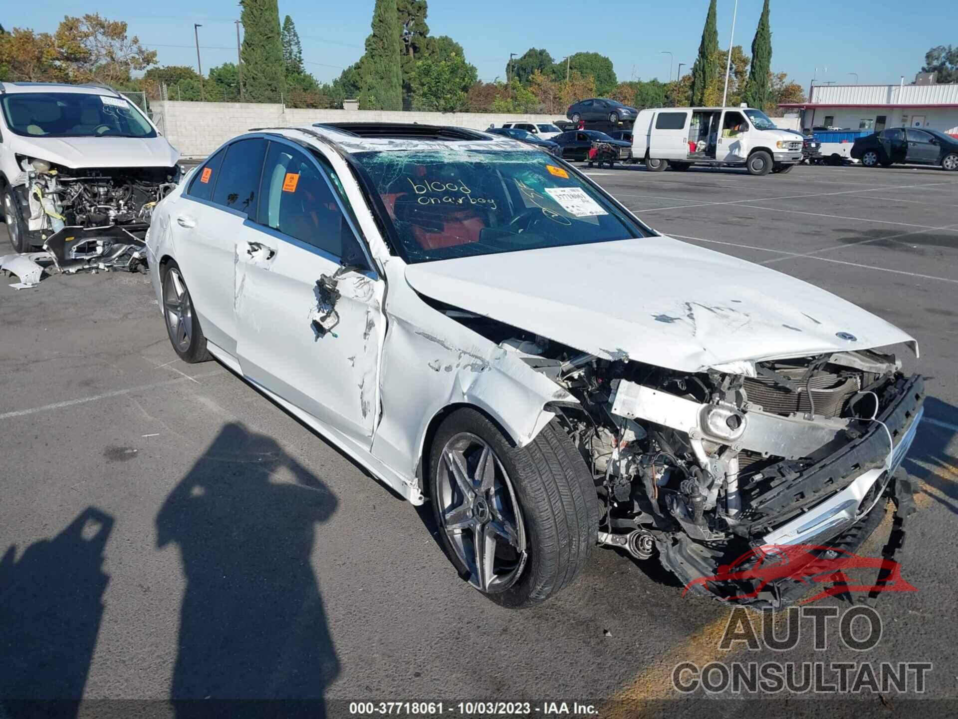 MERCEDES-BENZ C 300 2018 - 55SWF4JB5JU237259