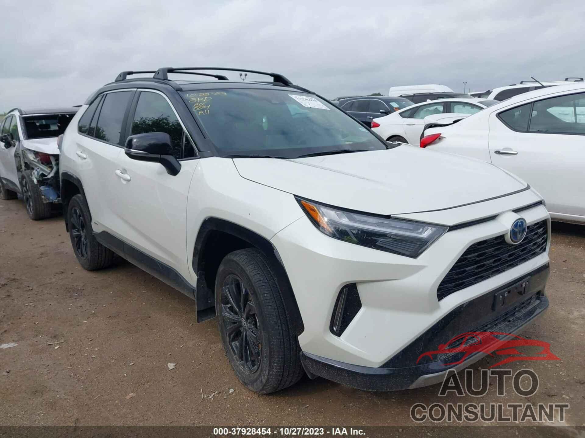 TOYOTA RAV4 2022 - 4T3E6RFV3NU103783