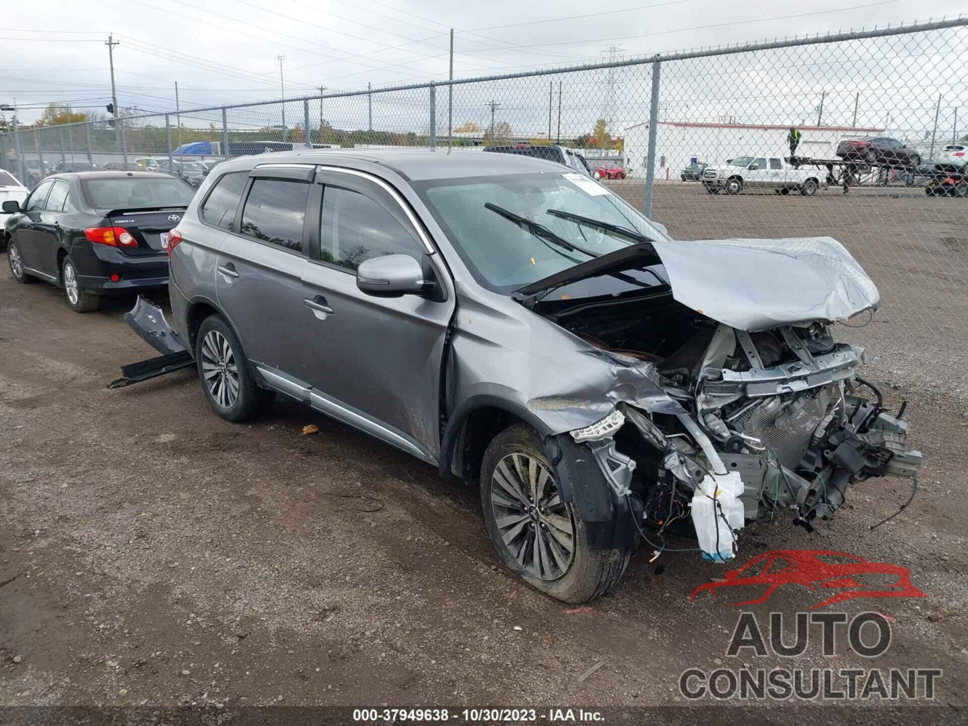 MITSUBISHI OUTLANDER 2019 - JA4AD3A33KZ049723