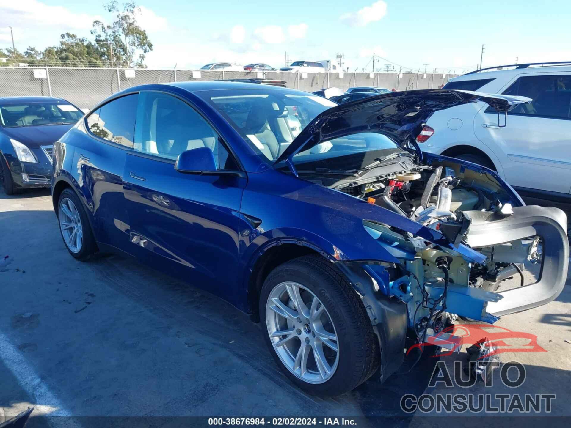 TESLA MODEL Y 2023 - 7SAYGAEE6PF749232