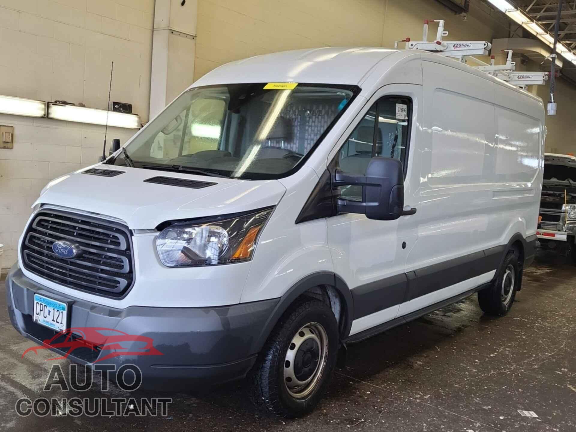 FORD TRANSIT 2018 - 1FTYR2CG3JKB24976