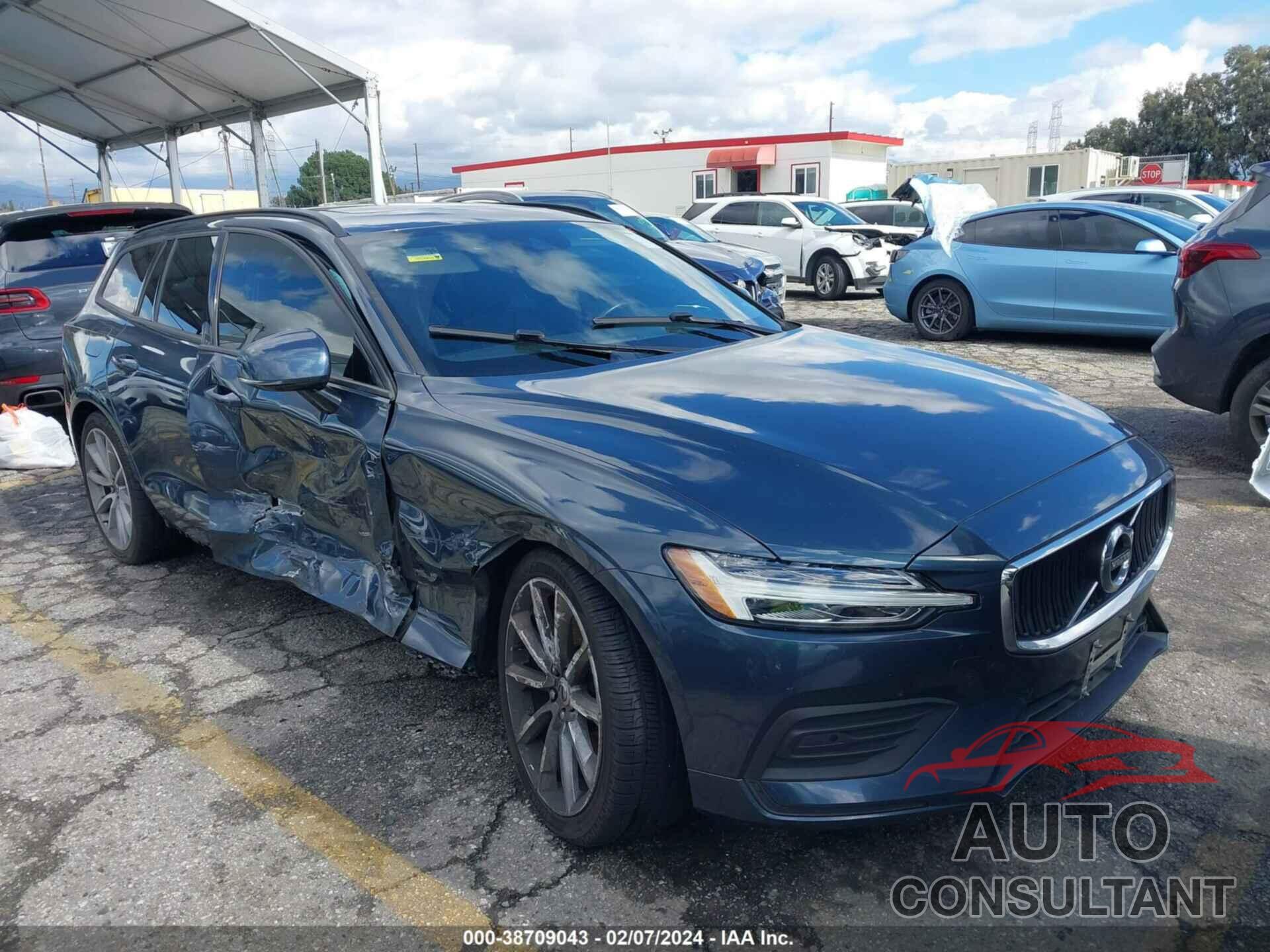 VOLVO V60 2020 - YV1102EK6L2394858