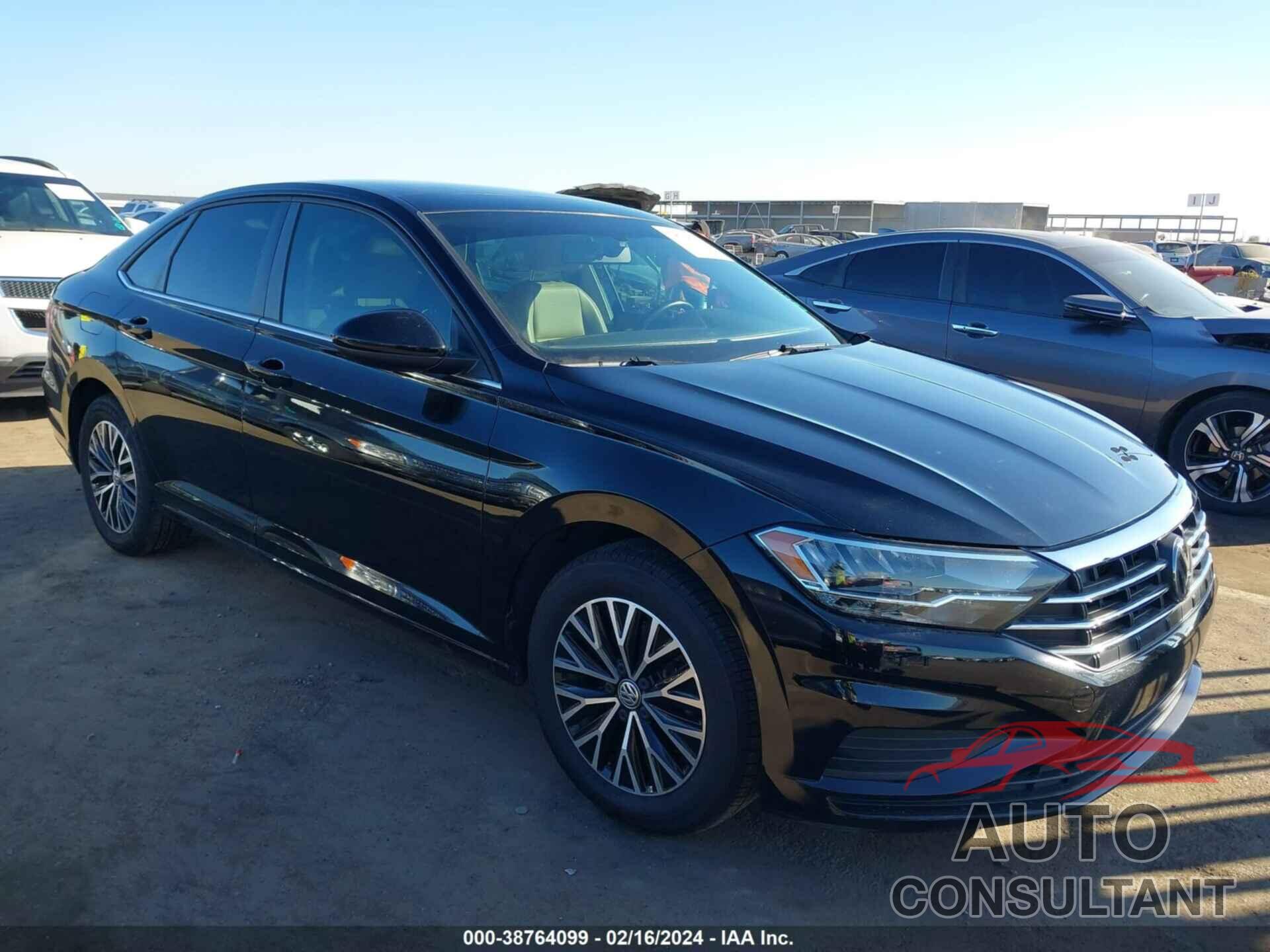 VOLKSWAGEN JETTA 2019 - 3VWCB7BU2KM124901