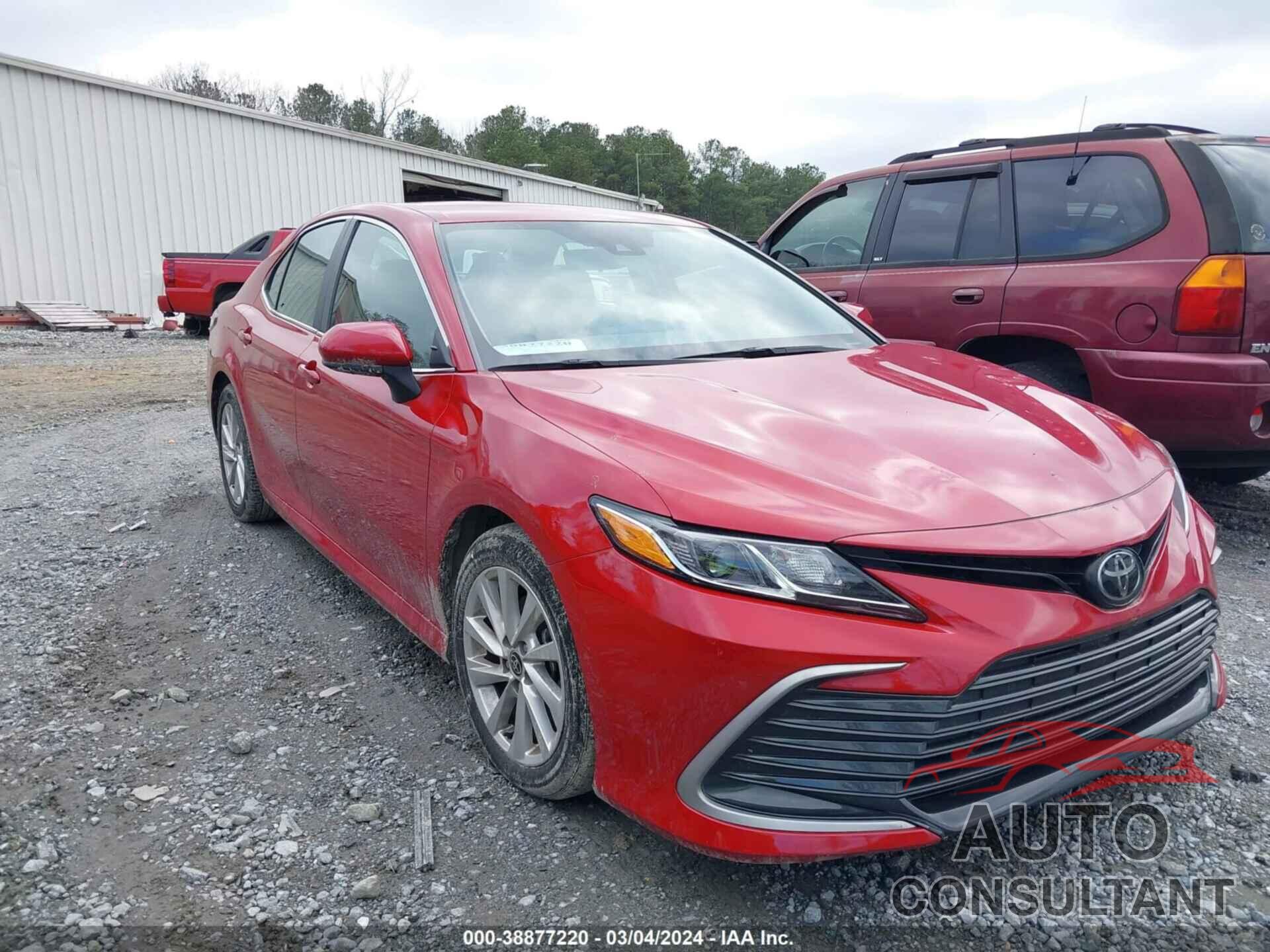 TOYOTA CAMRY 2023 - 4T1C11AK1PU129766