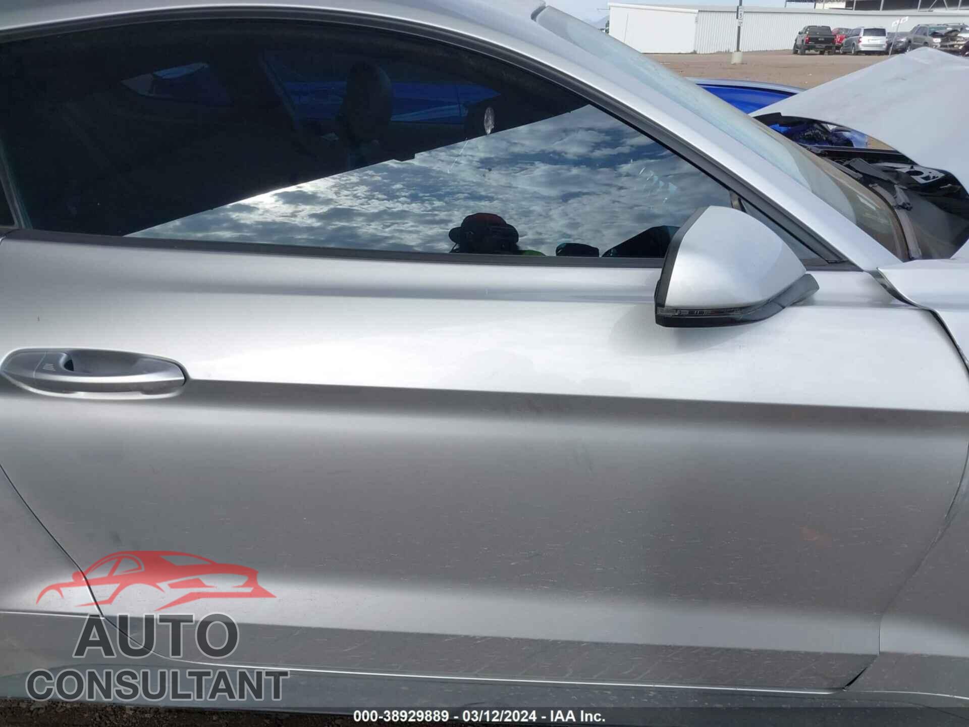 FORD MUSTANG 2018 - 1FA6P8TH3J5114610
