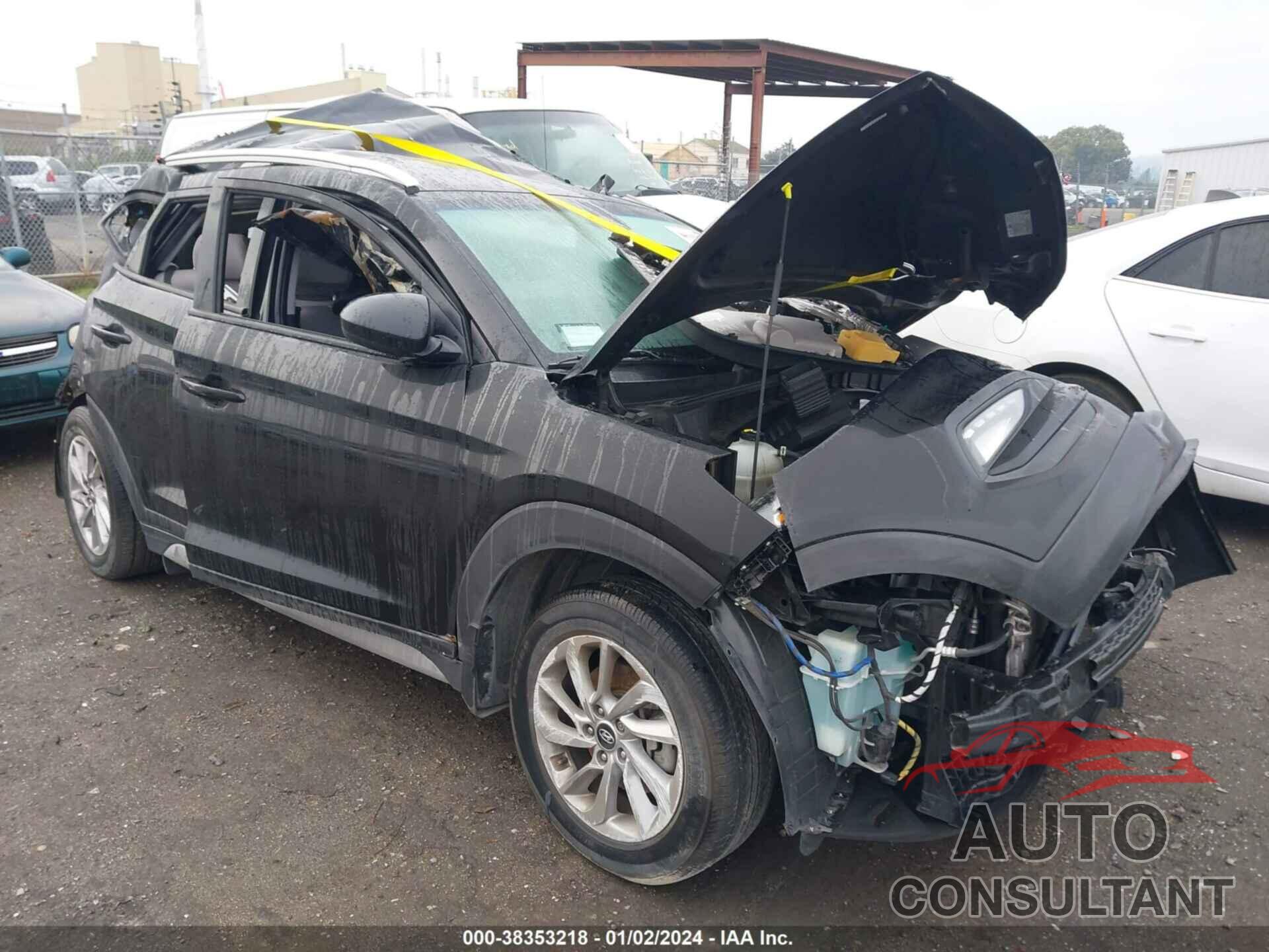 HYUNDAI TUCSON 2018 - KM8J33A44JU817301