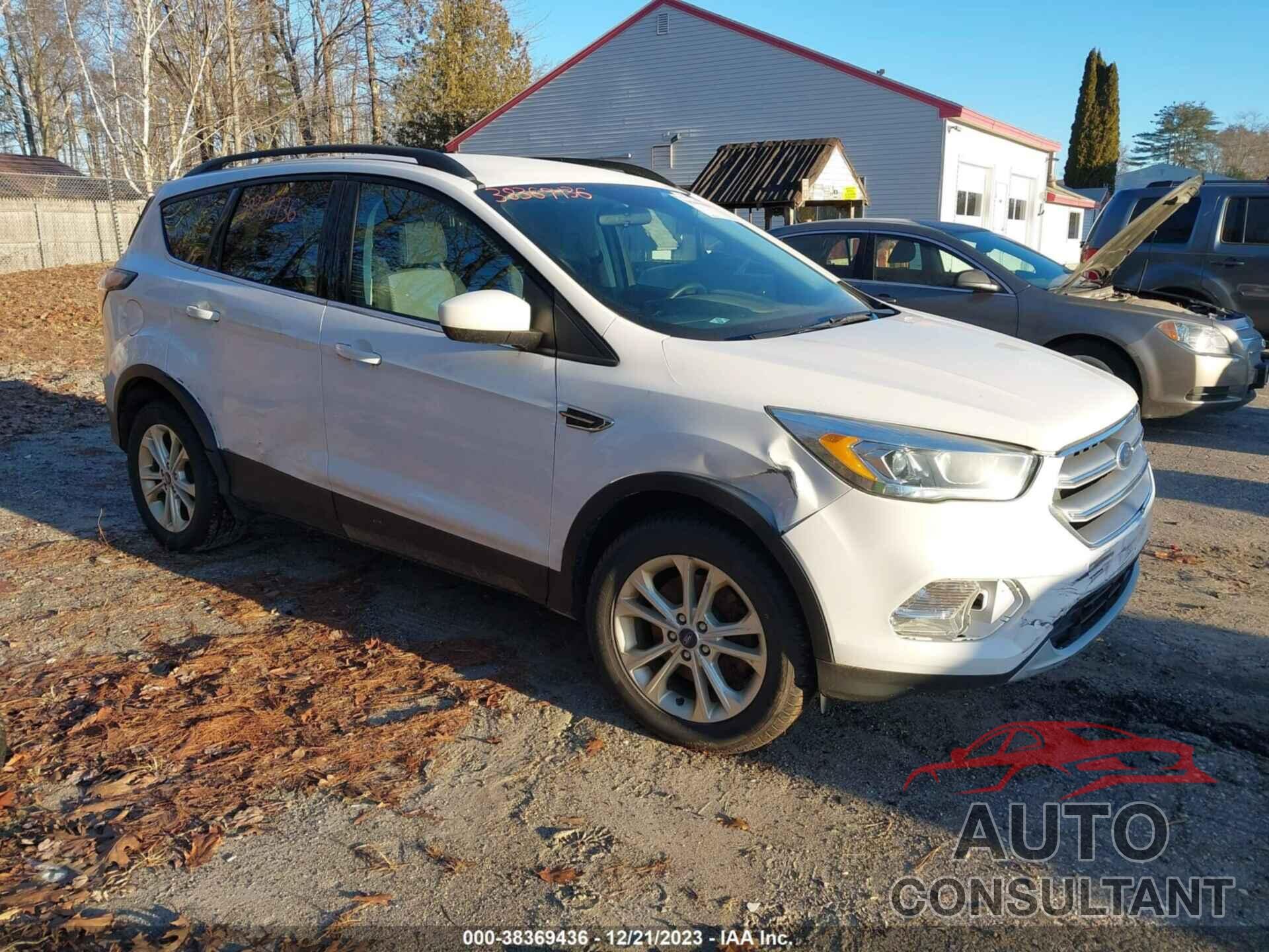 FORD ESCAPE 2017 - 1FMCU9GD9HUB25304