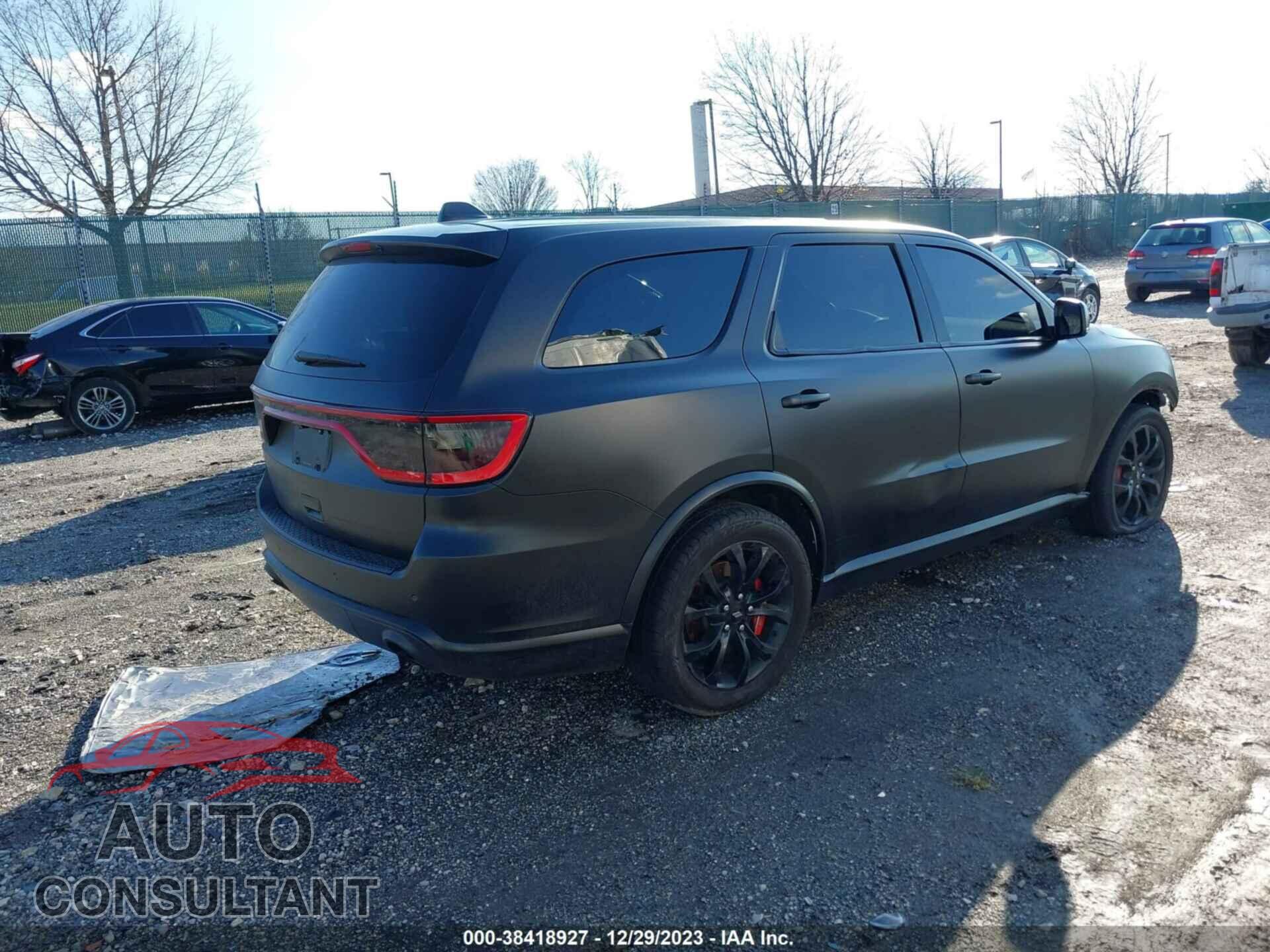 DODGE DURANGO 2018 - 1C4SDJGJ1JC209667