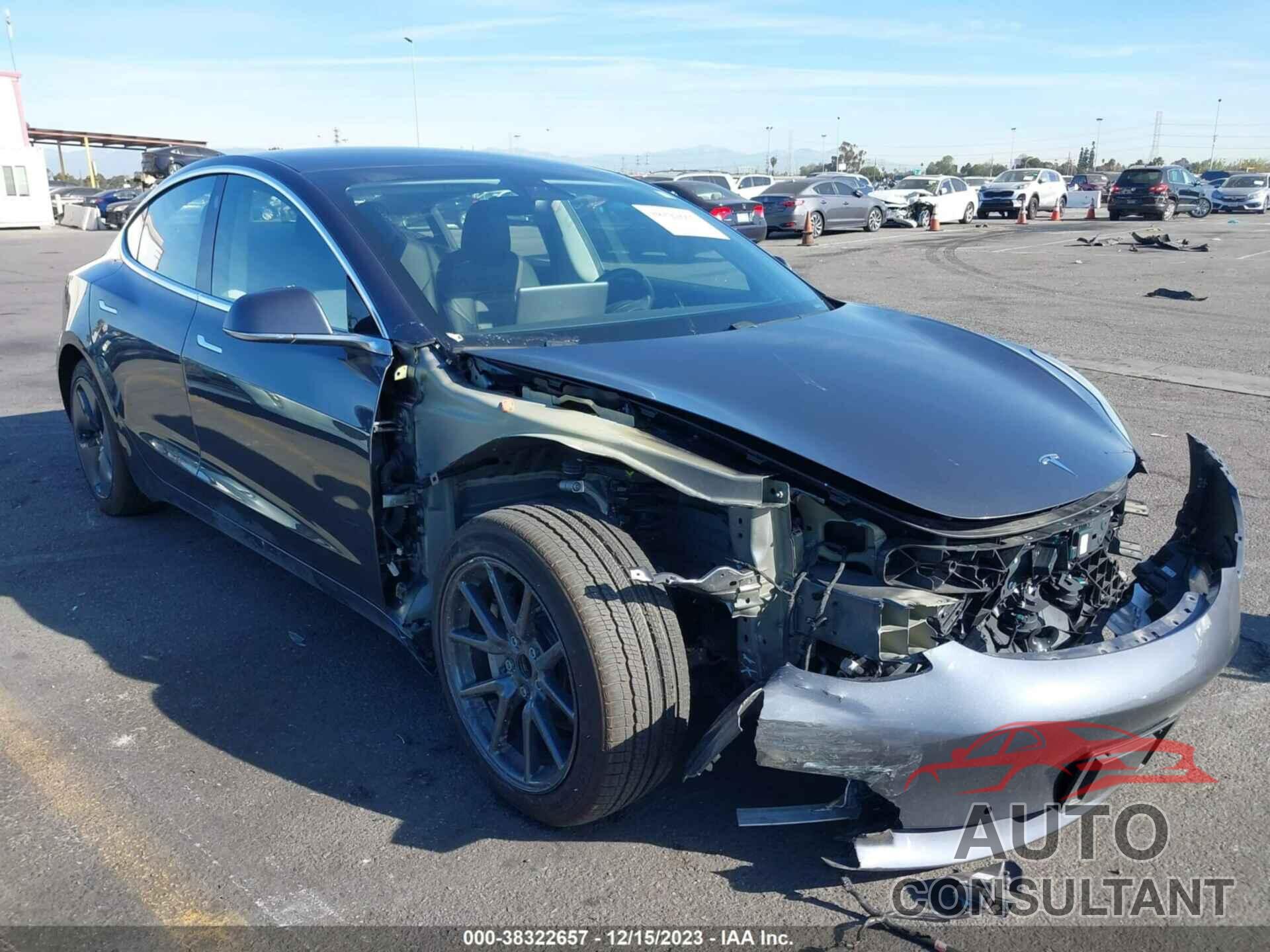TESLA MODEL 3 2018 - 5YJ3E1EA3JF019912