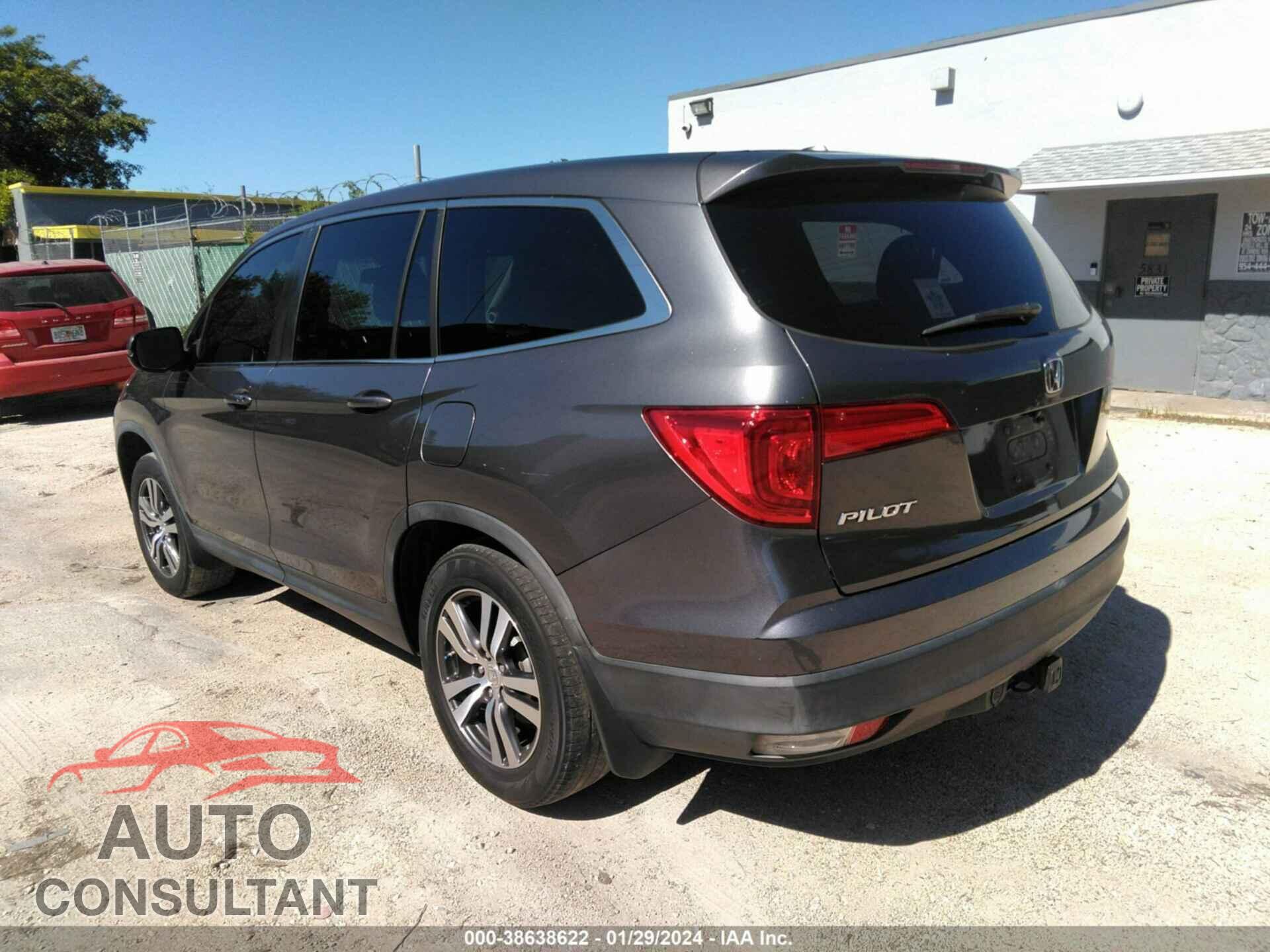 HONDA PILOT 2017 - 5FNYF5H76HB016877