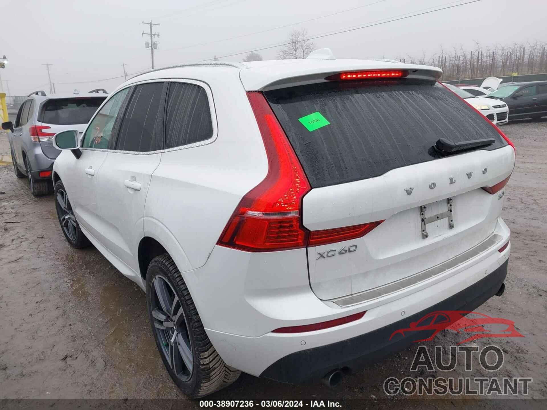 VOLVO XC60 2021 - YV4102RK7M1850290