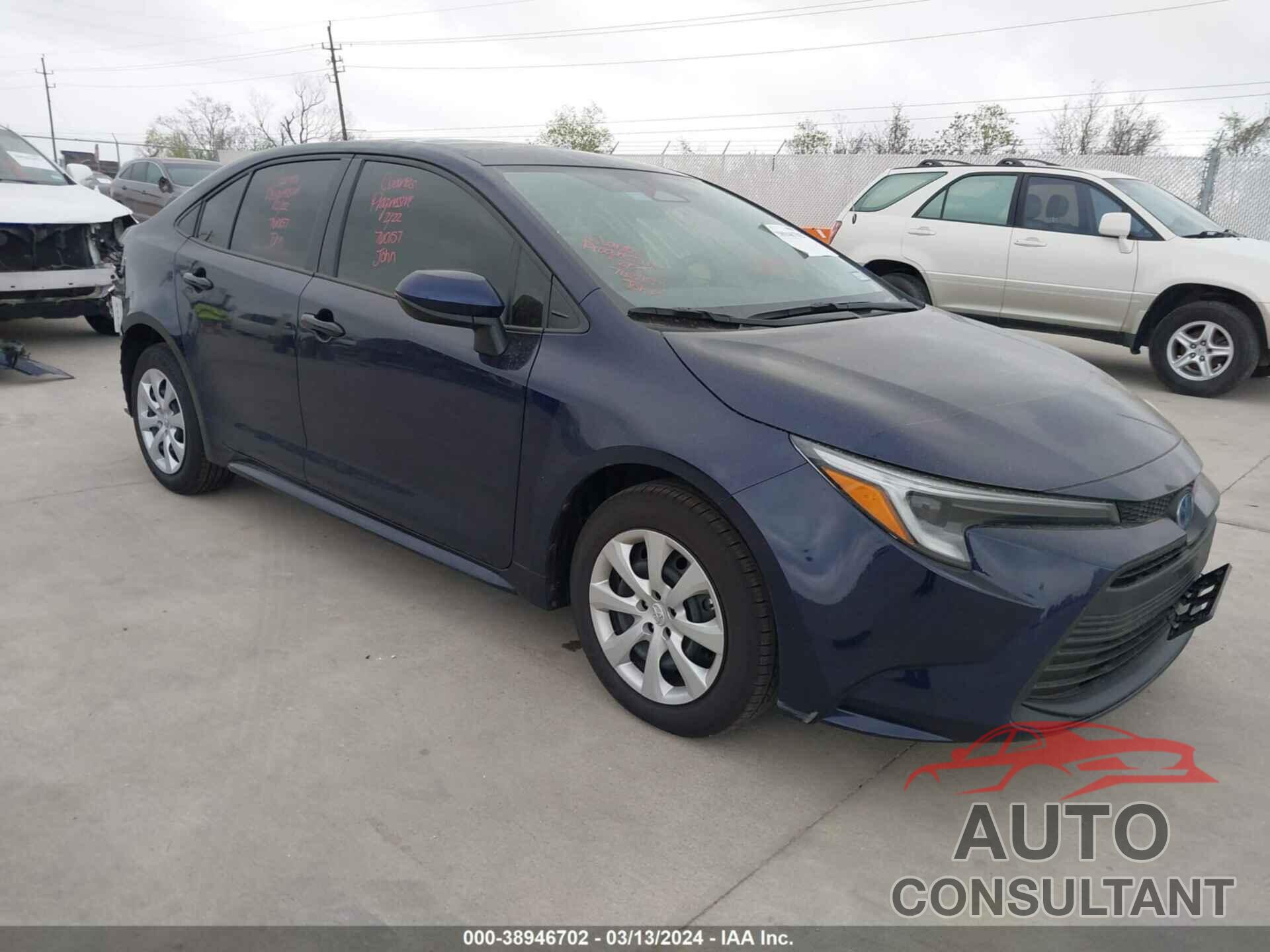 TOYOTA COROLLA 2024 - JTDBCMFE6RJ017418