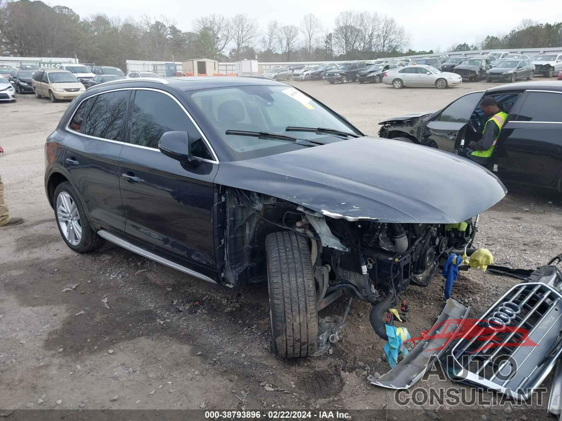 AUDI Q5 2018 - WA1BNAFY2J2234010