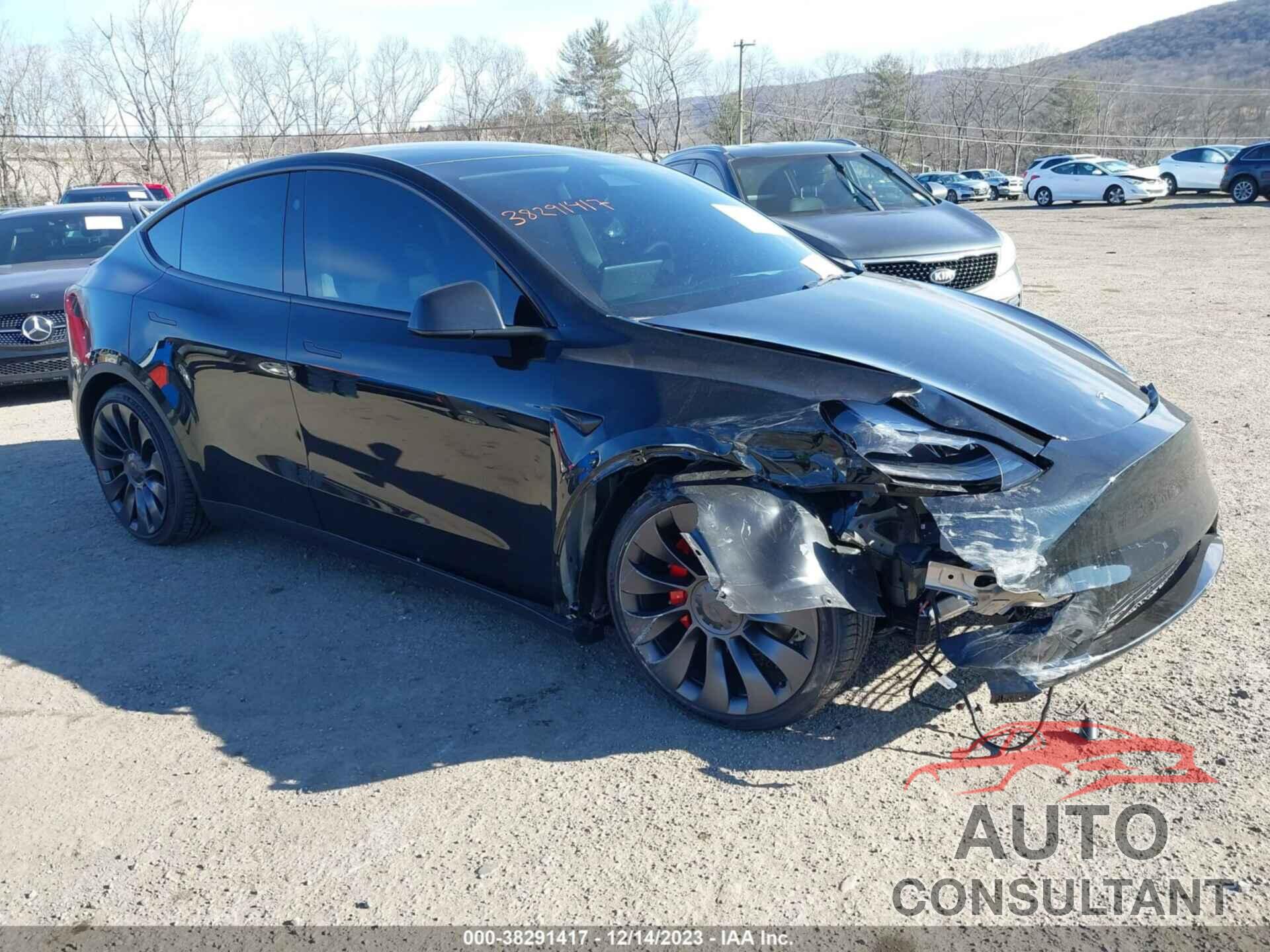TESLA MODEL Y 2023 - 7SAYGDEF5PF885491