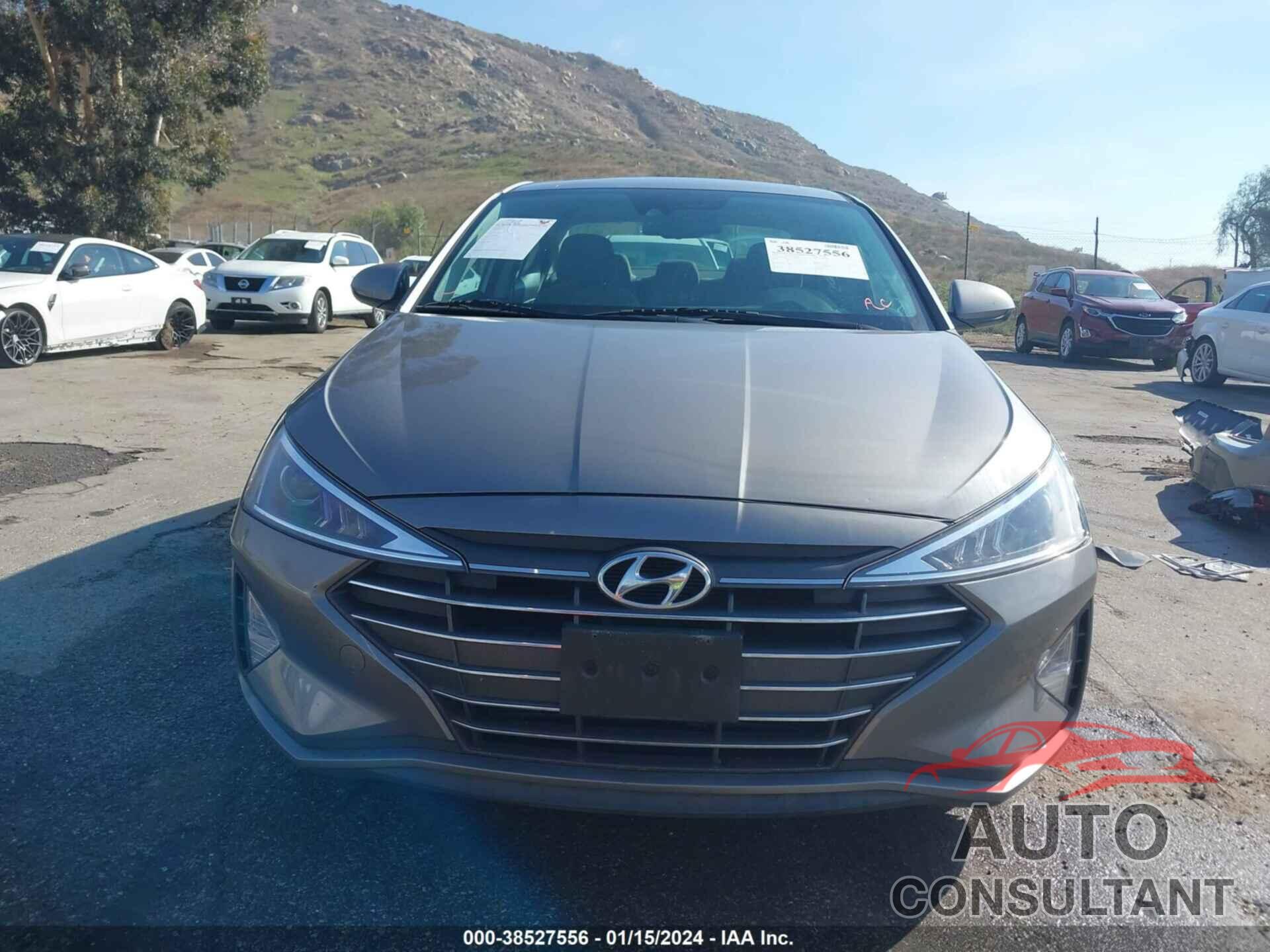 HYUNDAI ELANTRA 2020 - KMHD84LFXLU979682