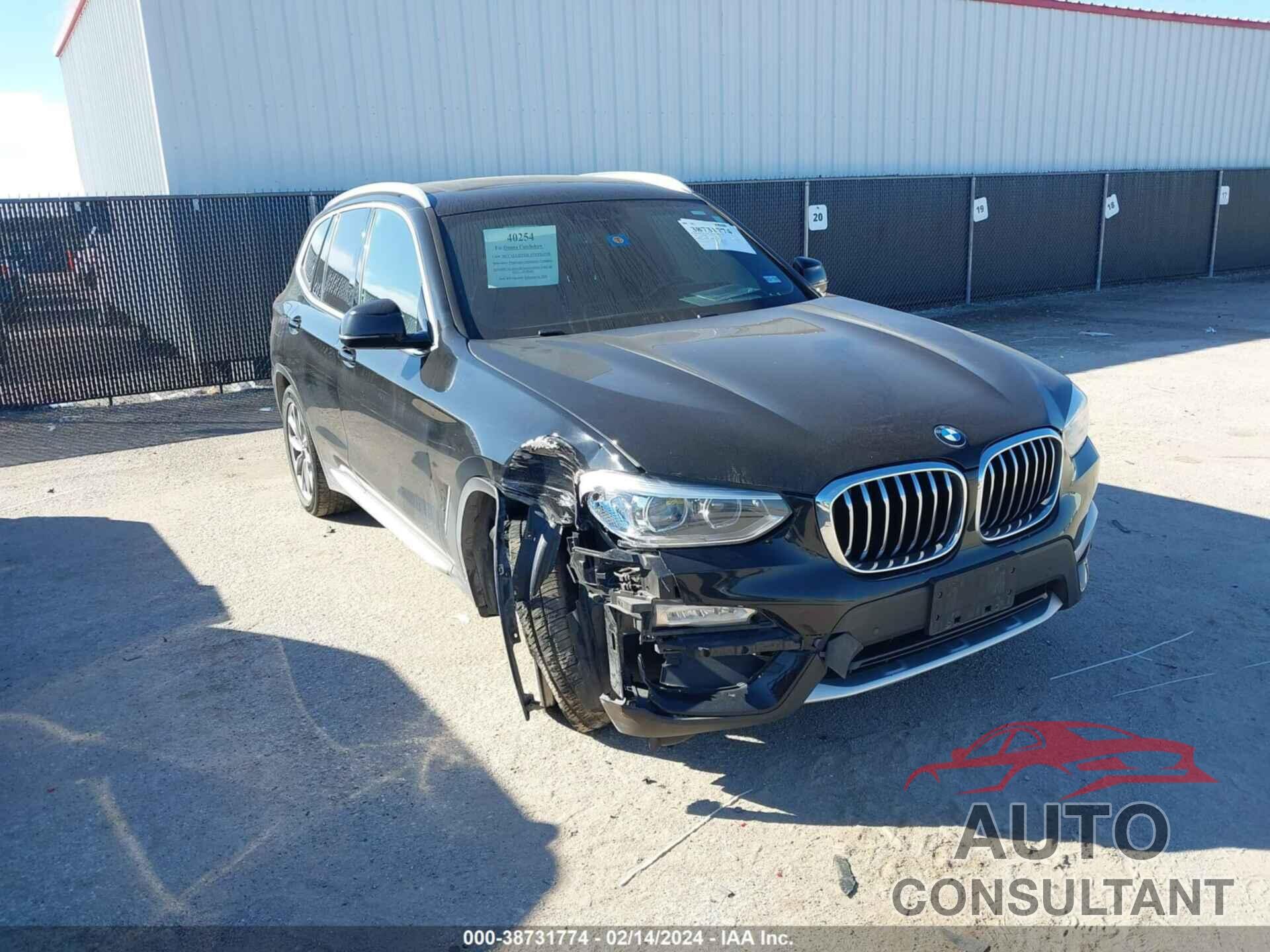 BMW X3 2019 - 5UXTR7C59KLF27671