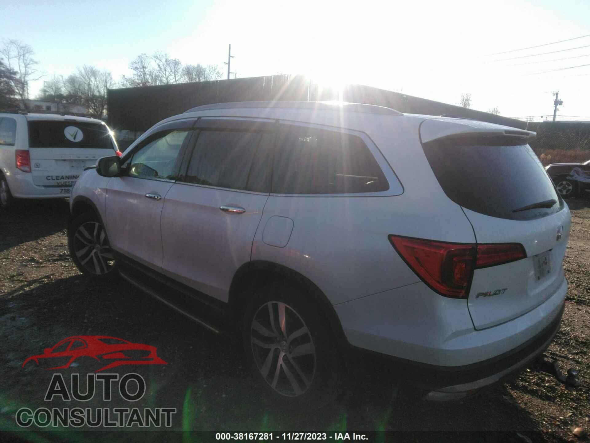 HONDA PILOT 2016 - 5FNYF6H05GB053331