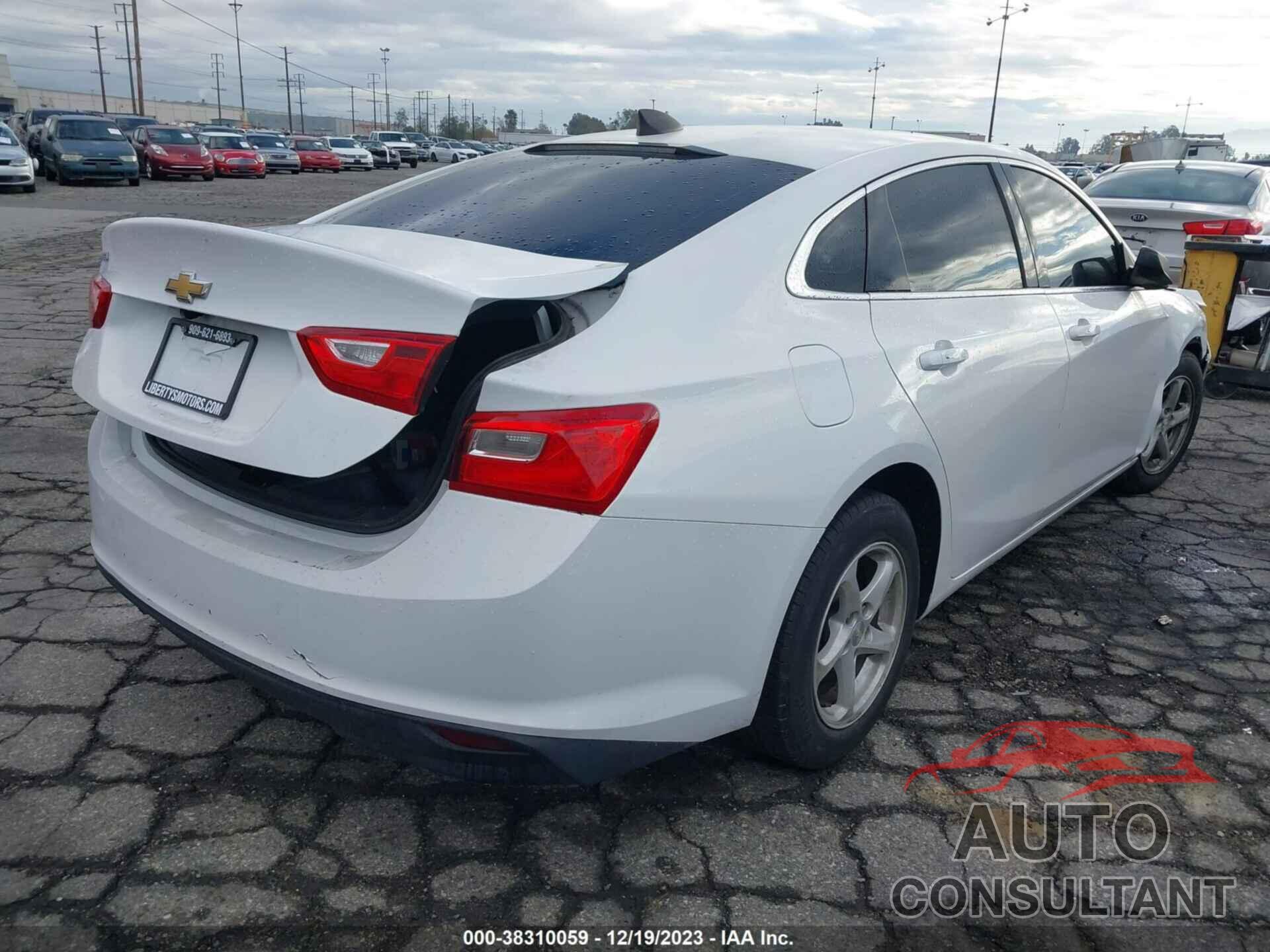 CHEVROLET MALIBU 2017 - 1G1ZB5ST4HF167954