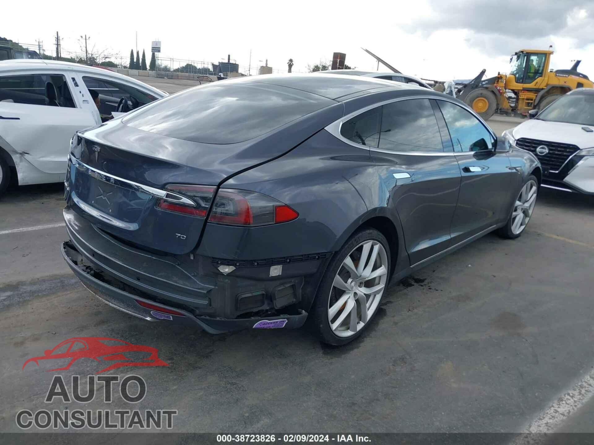 TESLA MODEL S 2016 - 5YJSA1E18GF132609