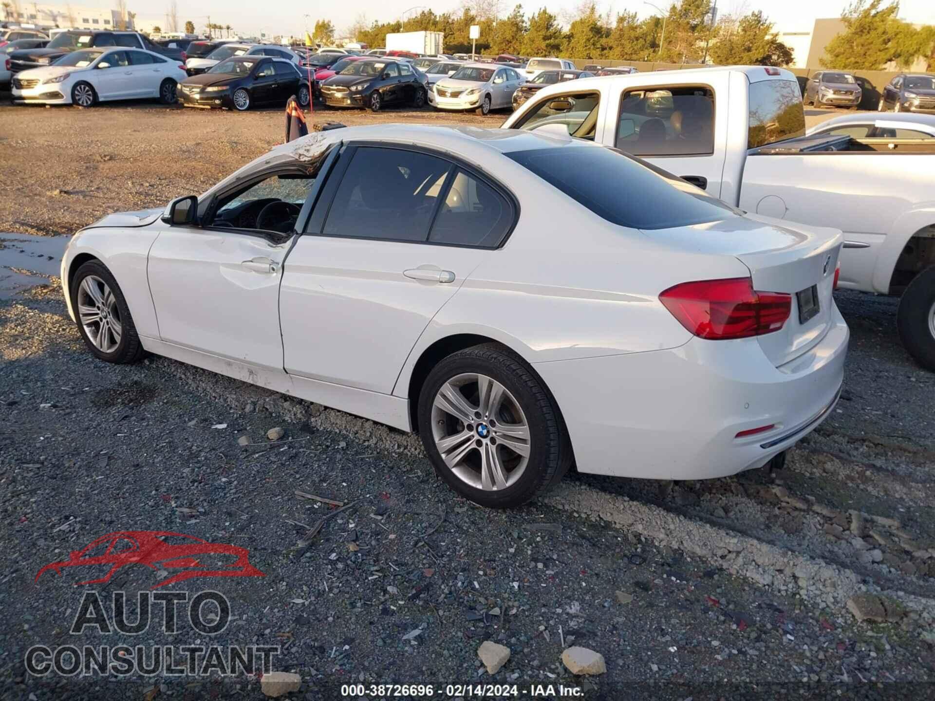 BMW 328I 2016 - WBA8E9G55GNU28537