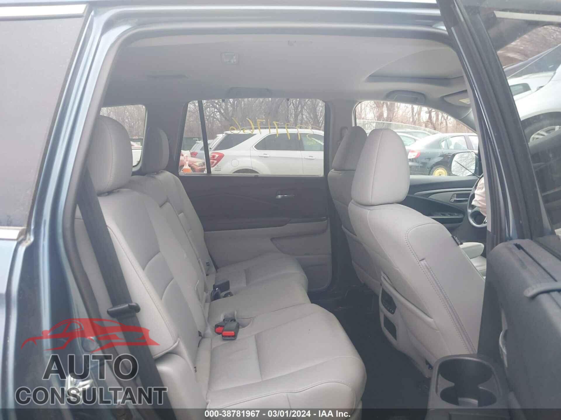 HONDA PILOT 2021 - 5FNYF6H23MB026366