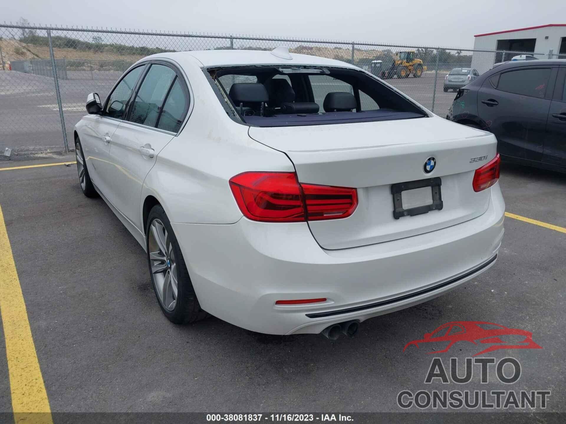 BMW 330I 2018 - WBA8B9G56JNU96474