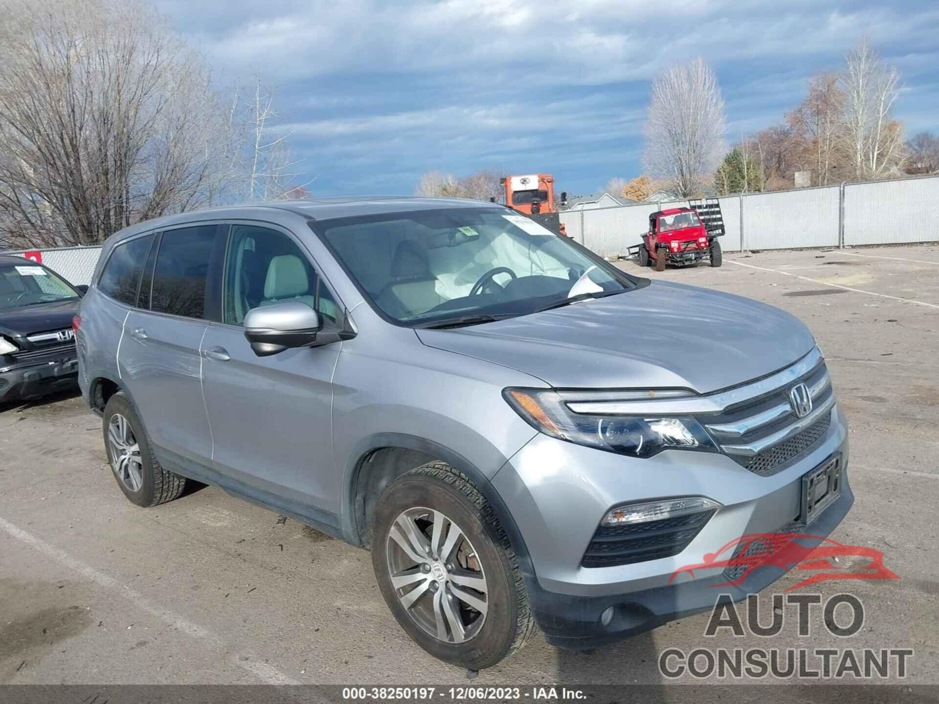 HONDA PILOT 2016 - 5FNYF6H55GB067211